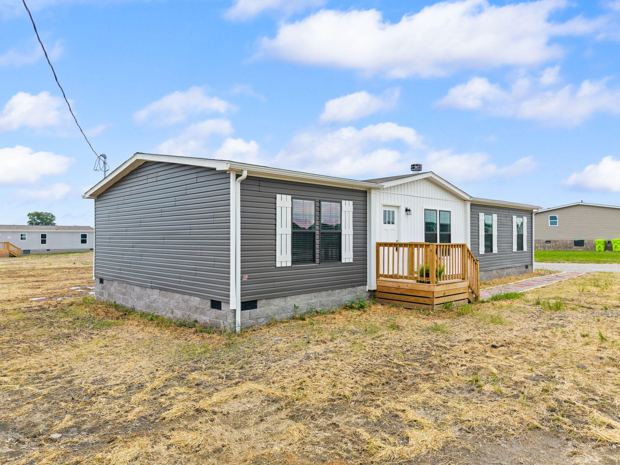 25 Wolf Bend Property Photo 28