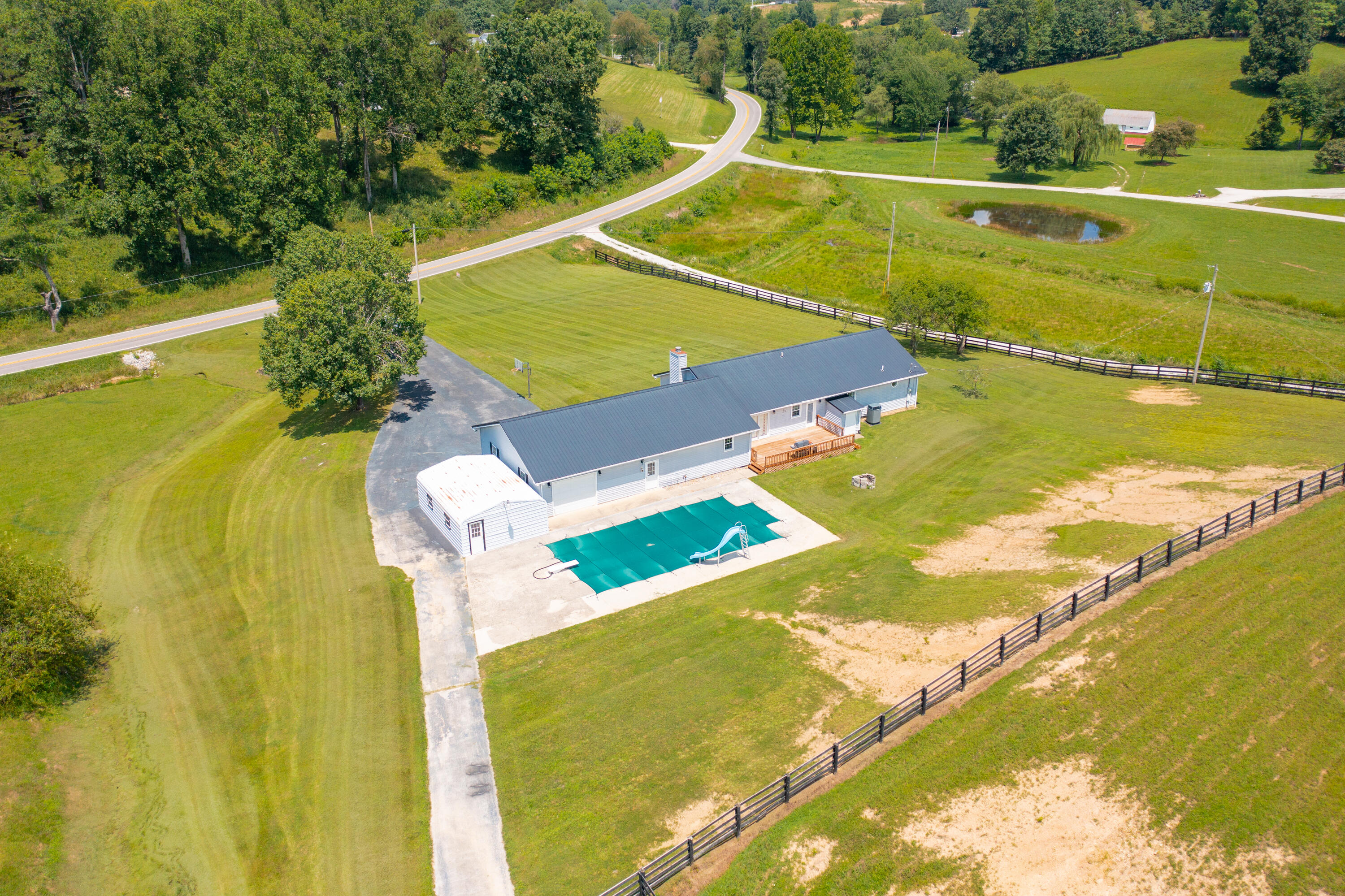 11031 Us-421 Property Photo 4