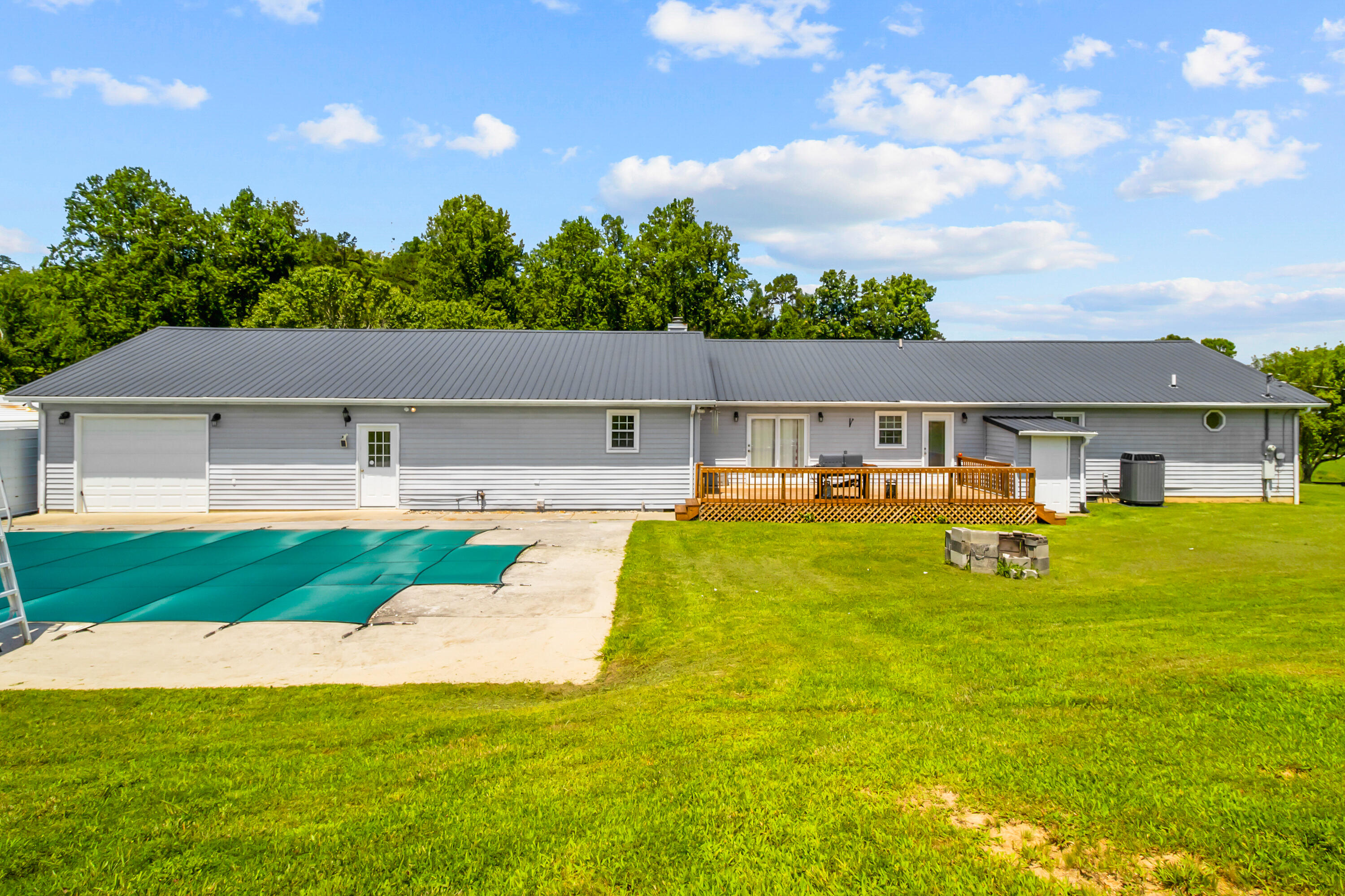 11031 Us-421 Property Photo 5