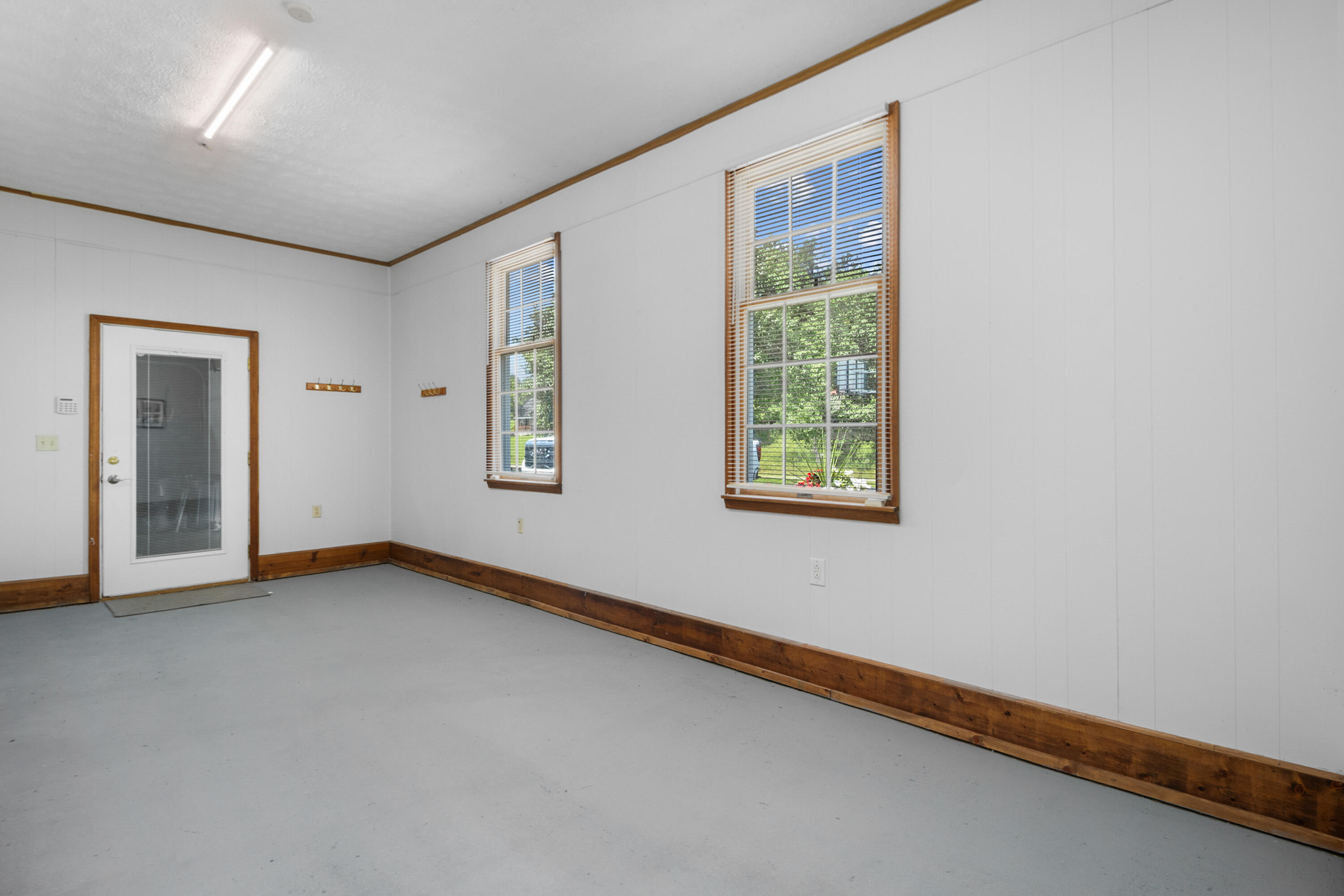 11031 Us-421 Property Photo 27