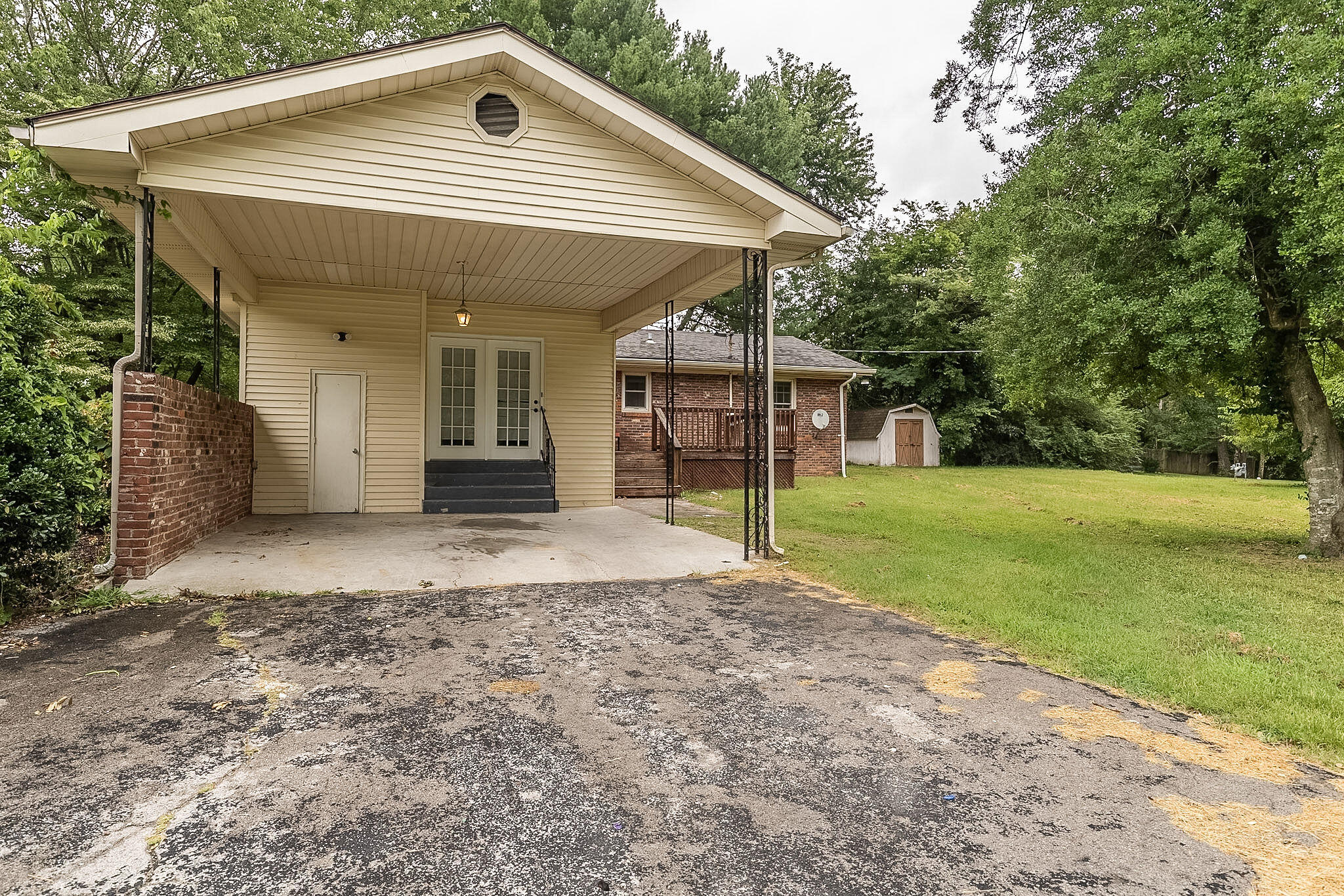 207 Marietta Drive Property Photo 2