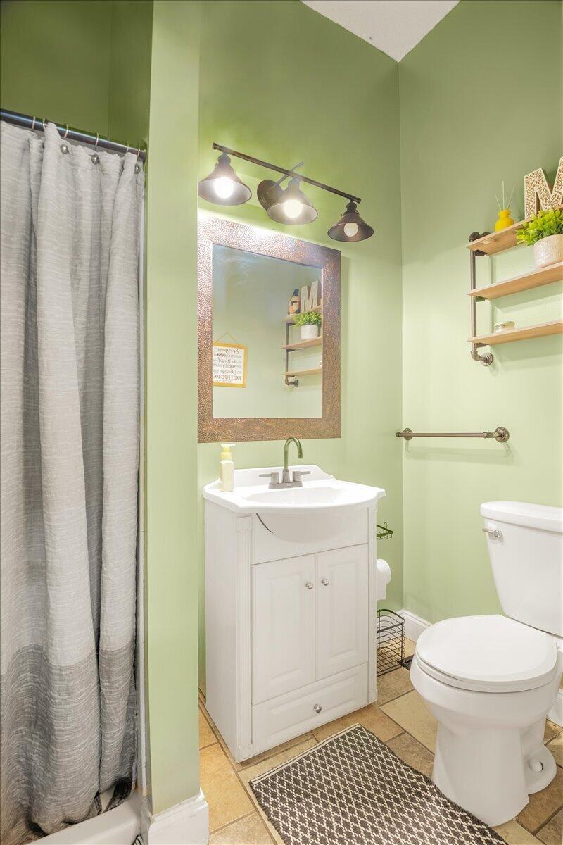 6985 Old Mountain Ash Pike Property Photo 33