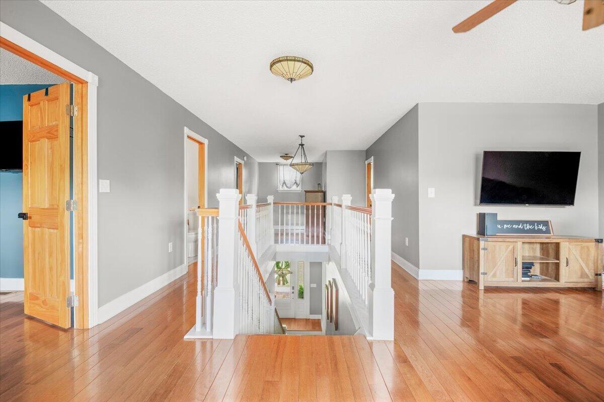 6985 Old Mountain Ash Pike Property Photo 48