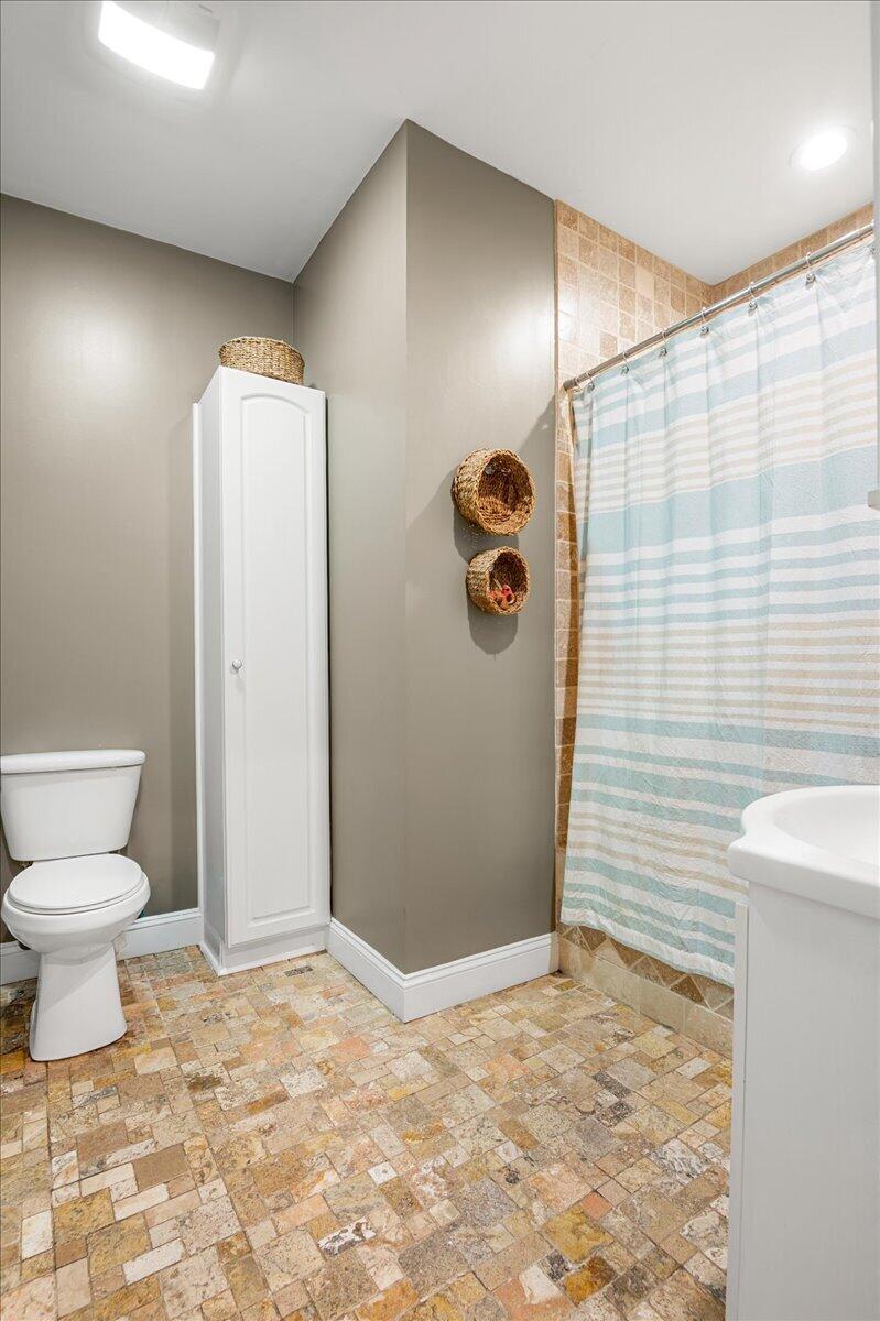 6985 Old Mountain Ash Pike Property Photo 59