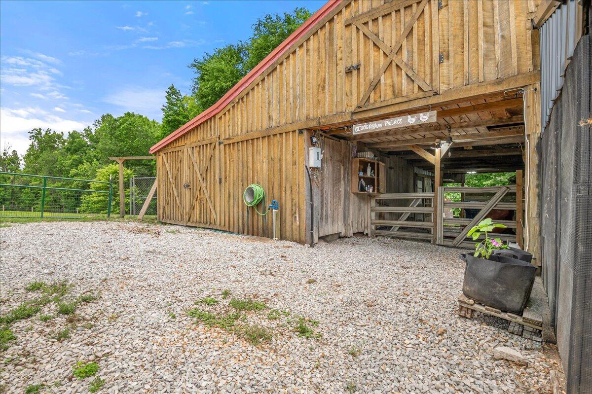6985 Old Mountain Ash Pike Property Photo 71
