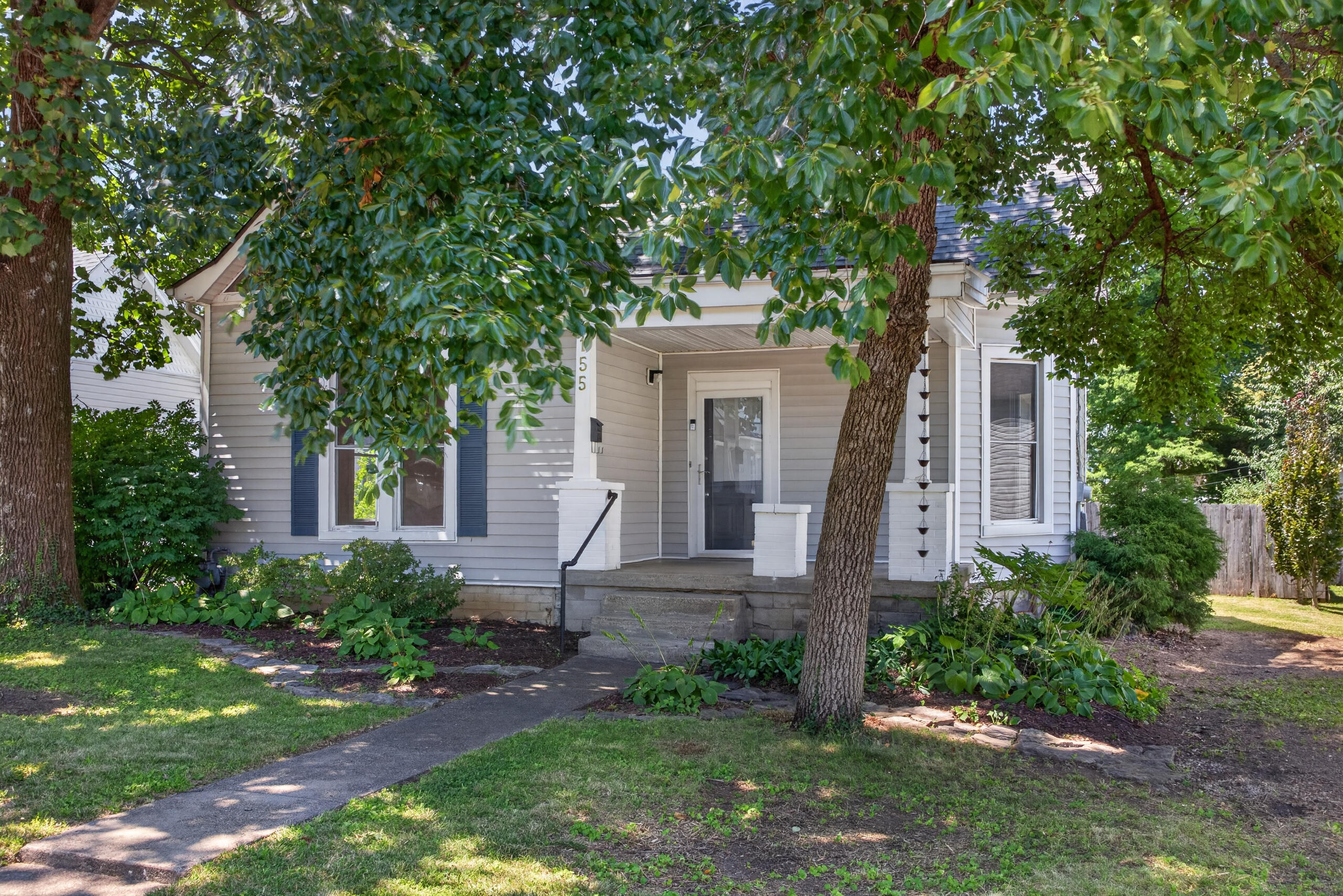 155 N Hanover Avenue Property Photo 1