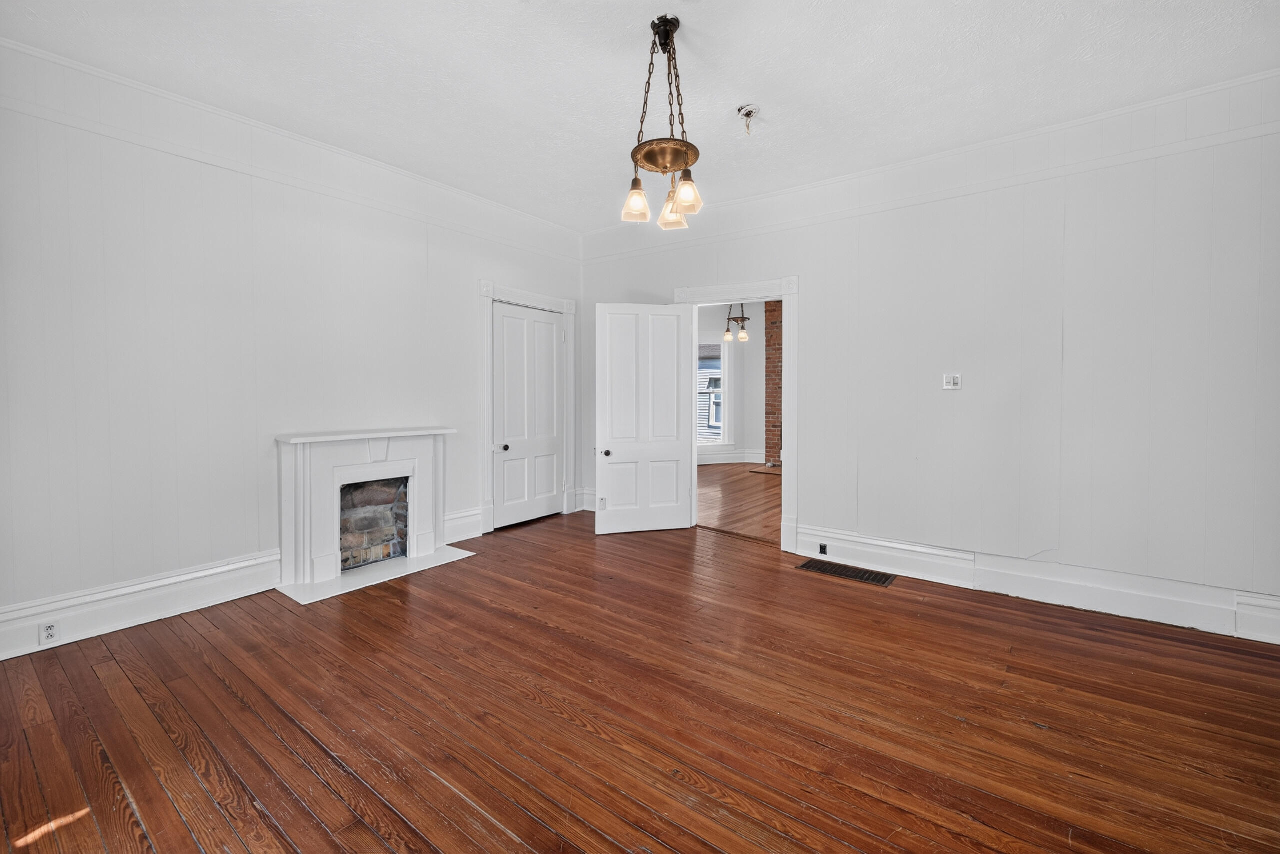 155 N Hanover Avenue Property Photo 7