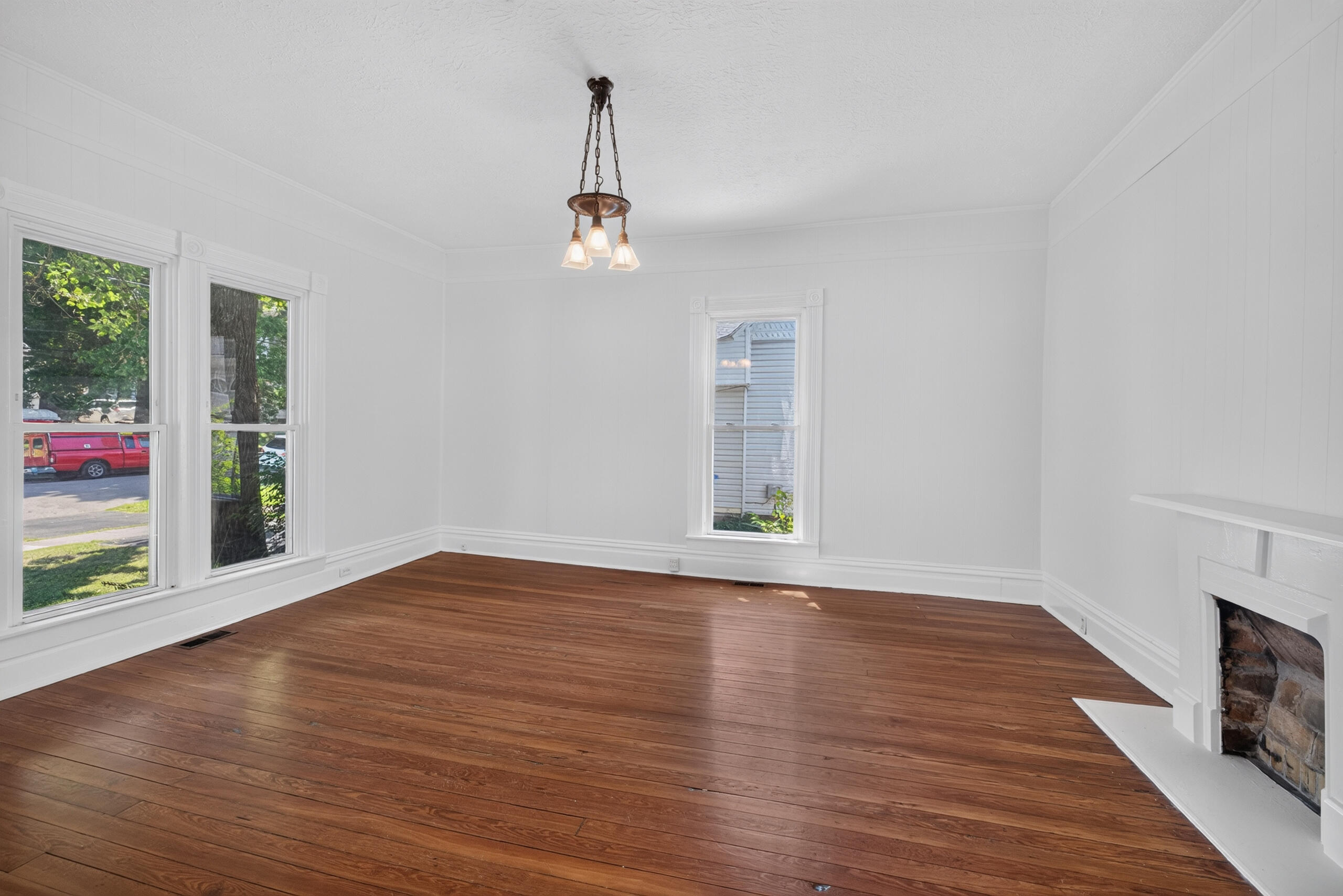 155 N Hanover Avenue Property Photo 8
