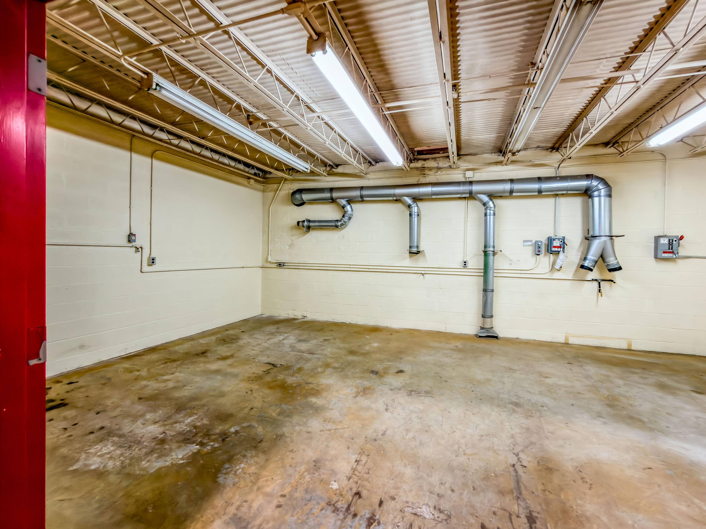 551 Tapp Road Property Photo 9