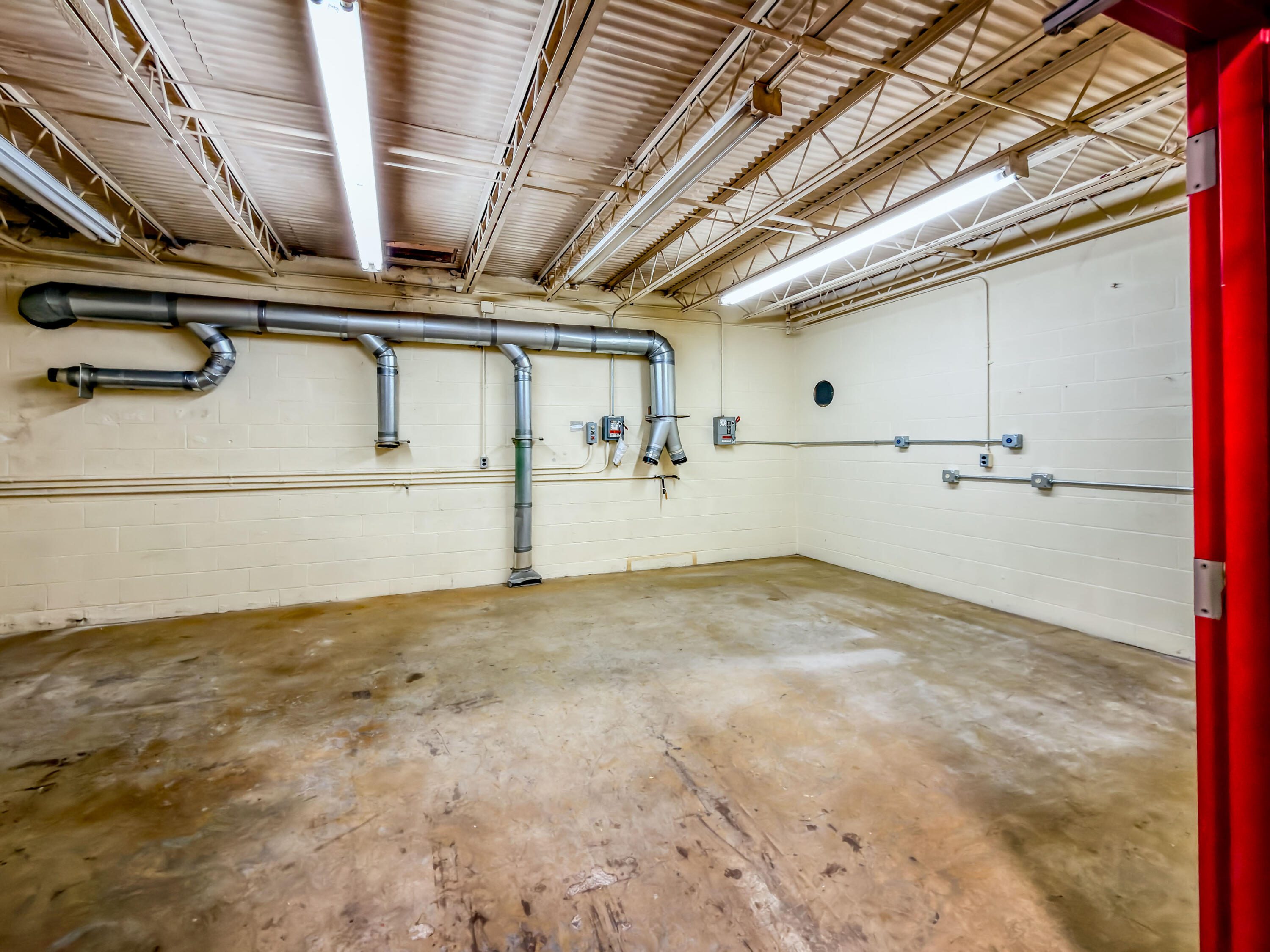 551 Tapp Road Property Photo 10
