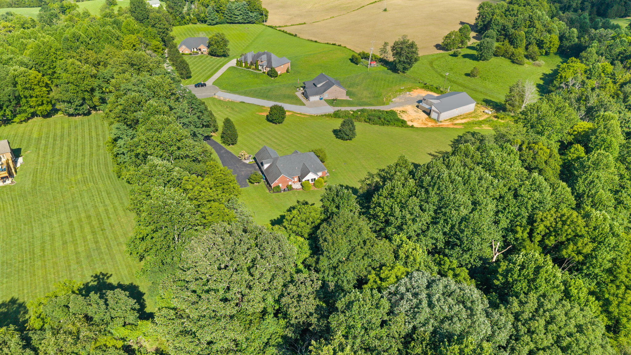 332 Bridle Run Property Photo 20