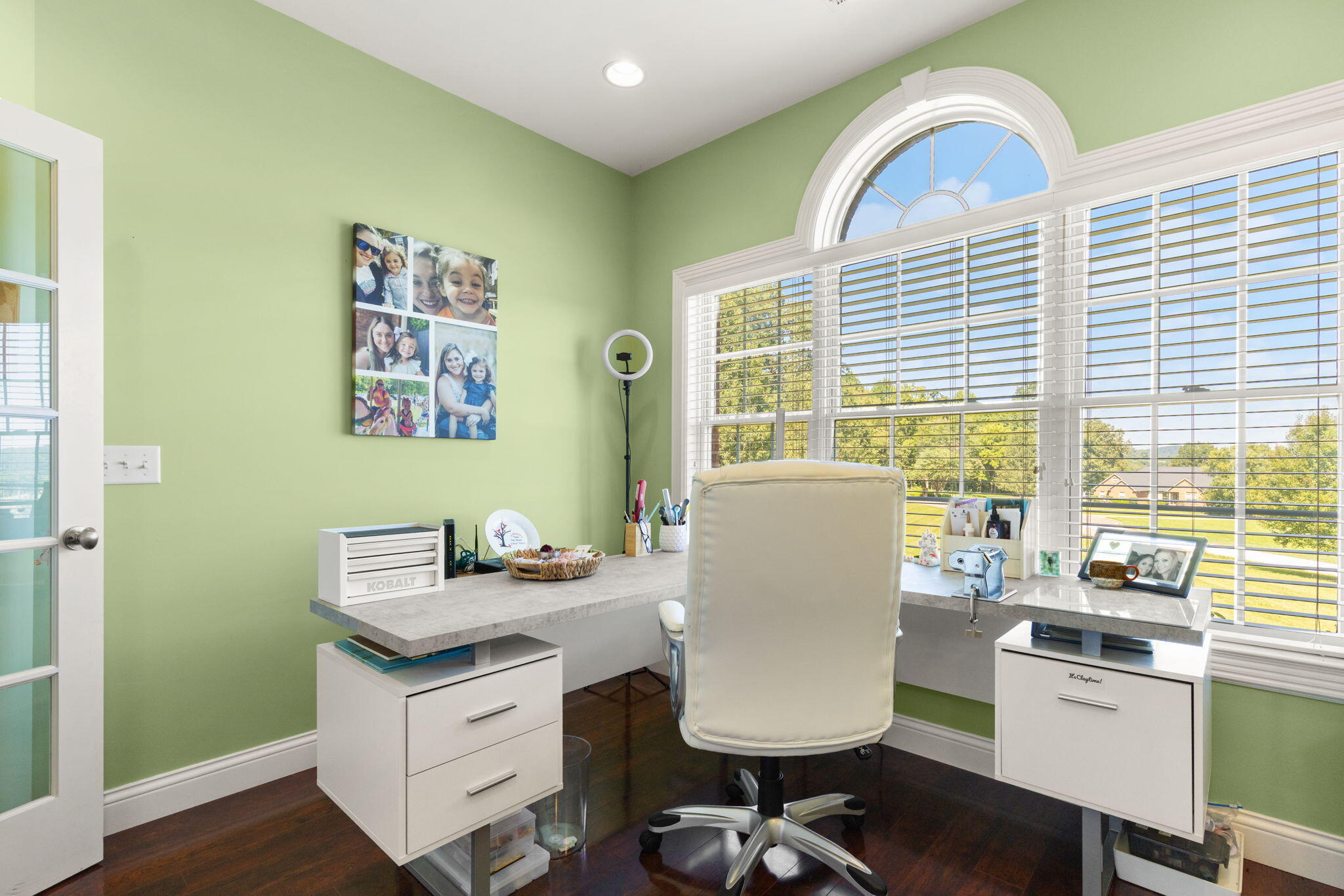 332 Bridle Run Property Photo 60