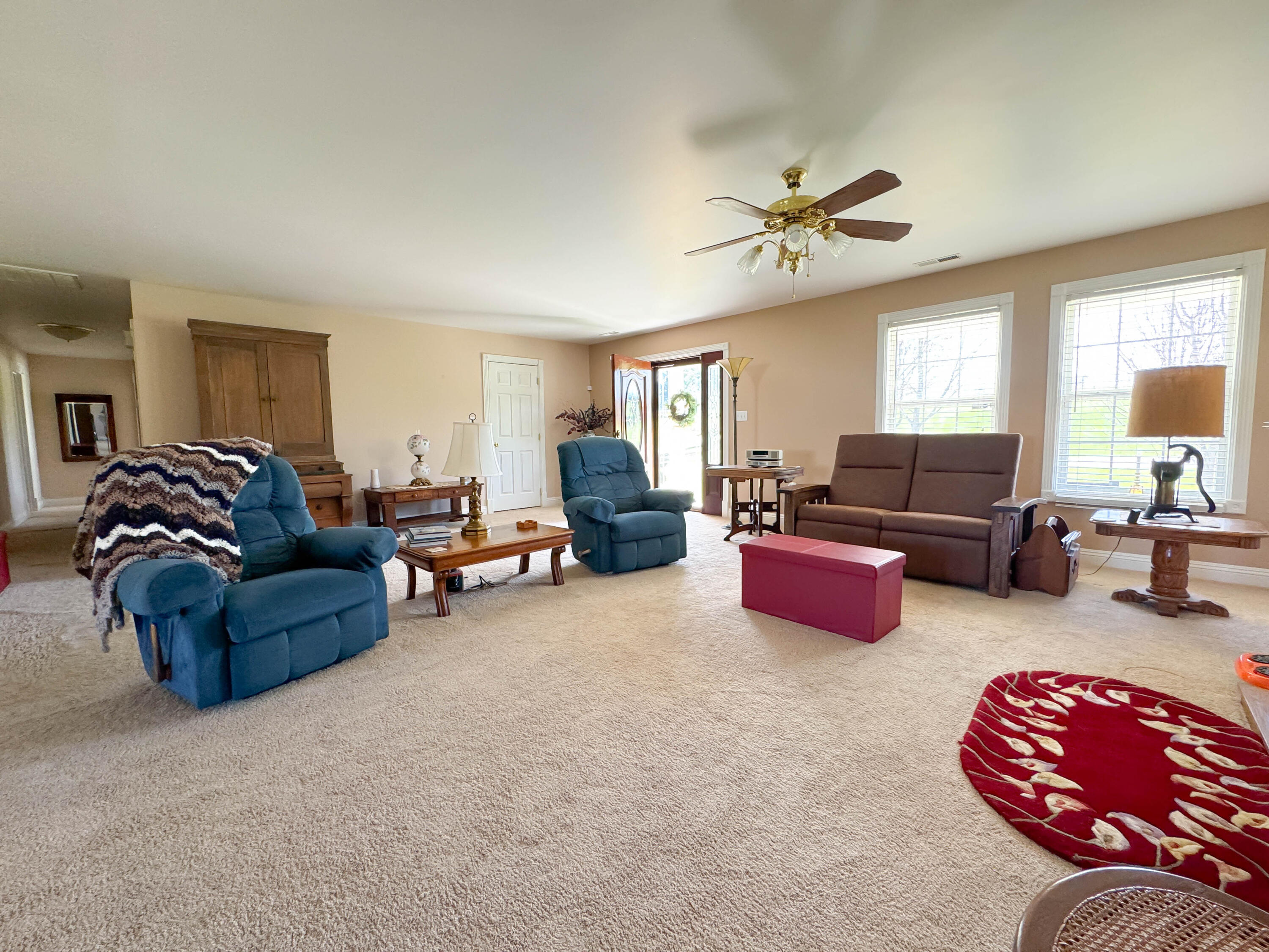 309 Park Lane Property Photo 10