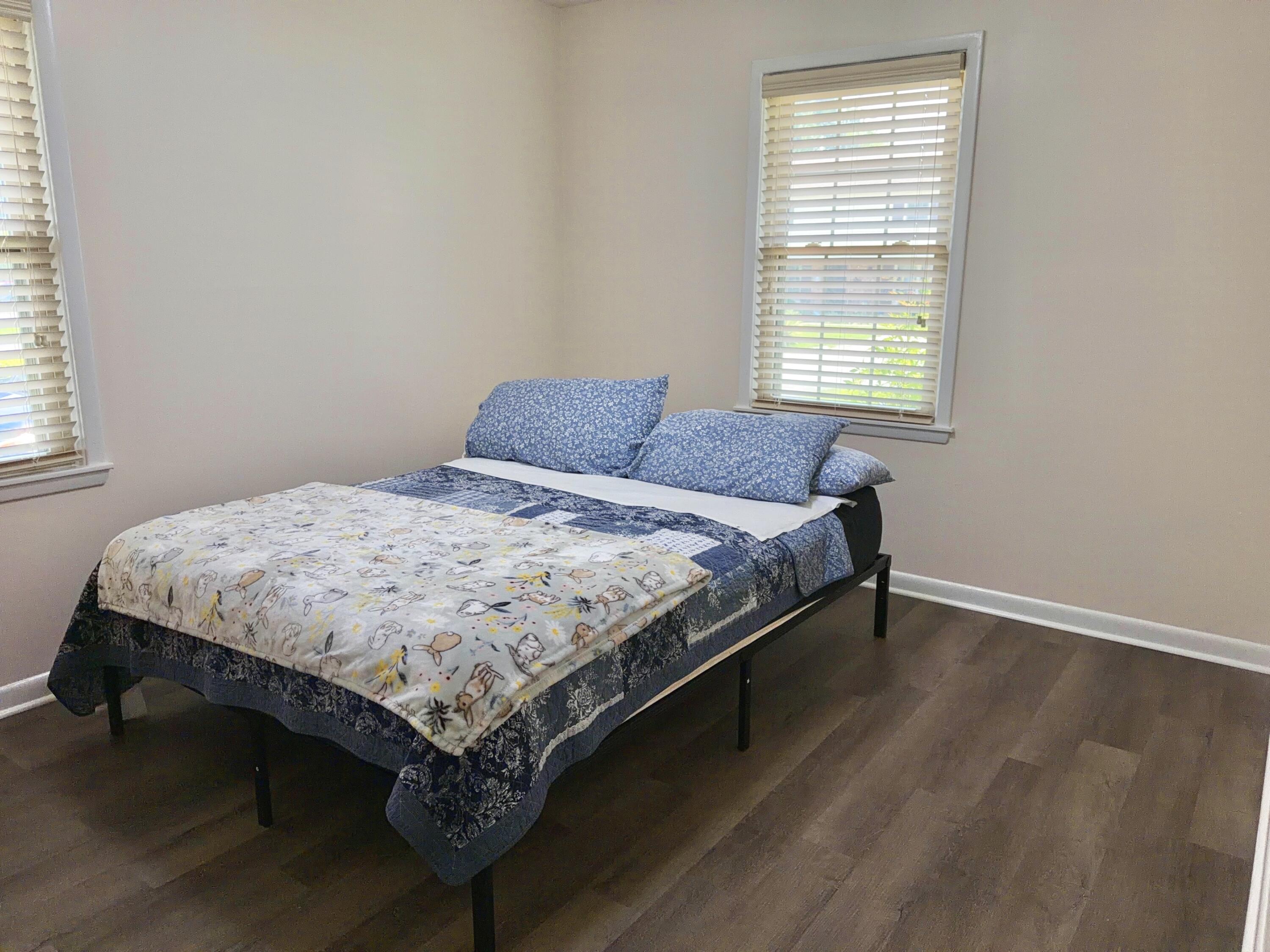 910 Springmont Drive Property Photo 23