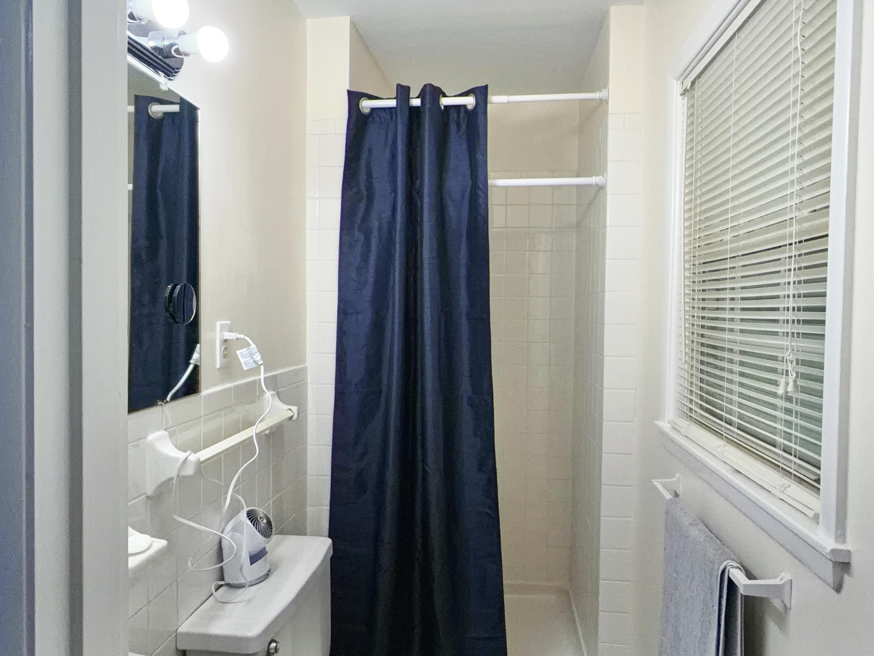 910 Springmont Drive Property Photo 28