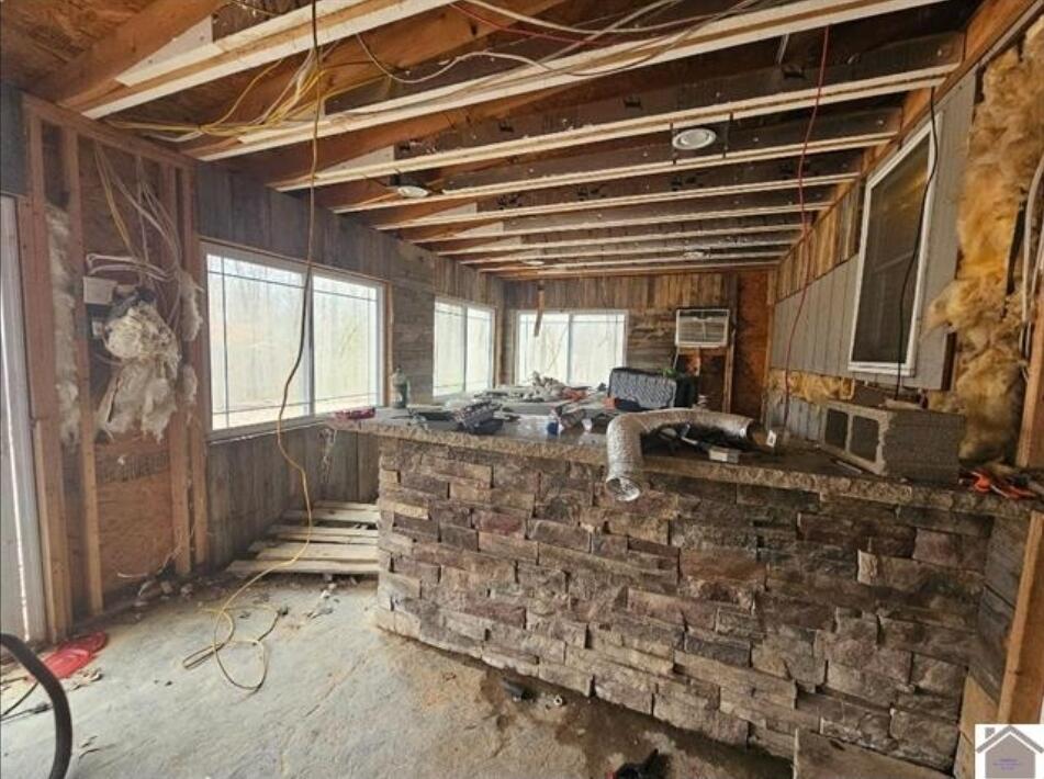 823 Sunset Drive Property Photo 14
