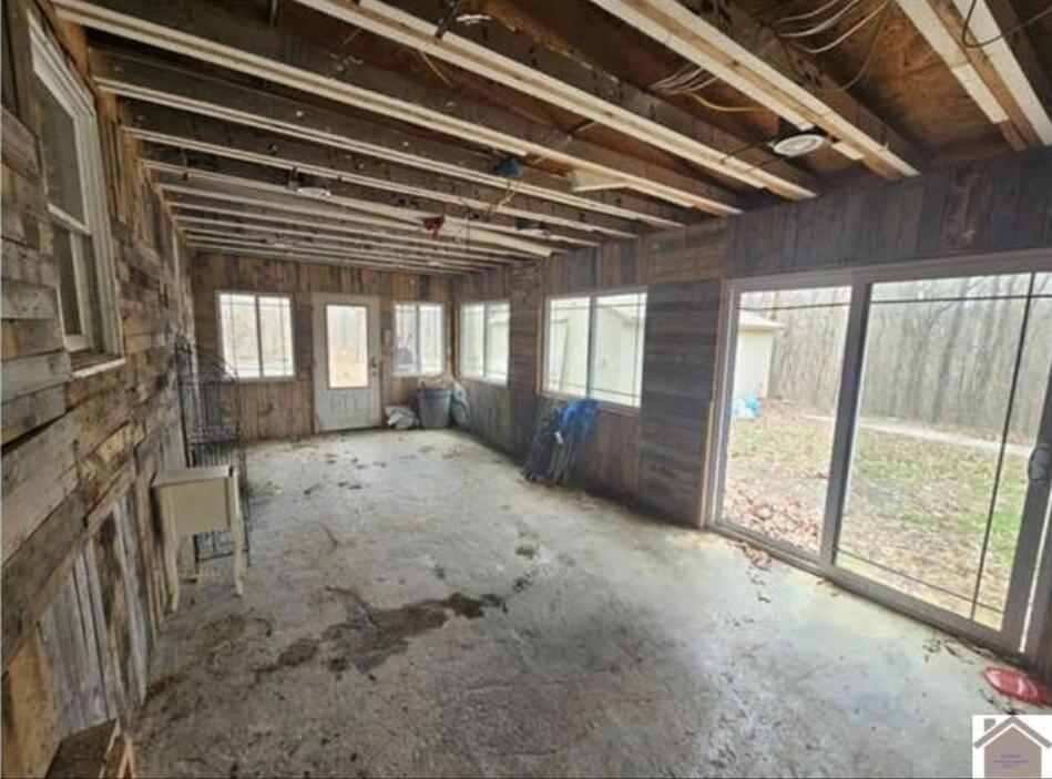 823 Sunset Drive Property Photo 15