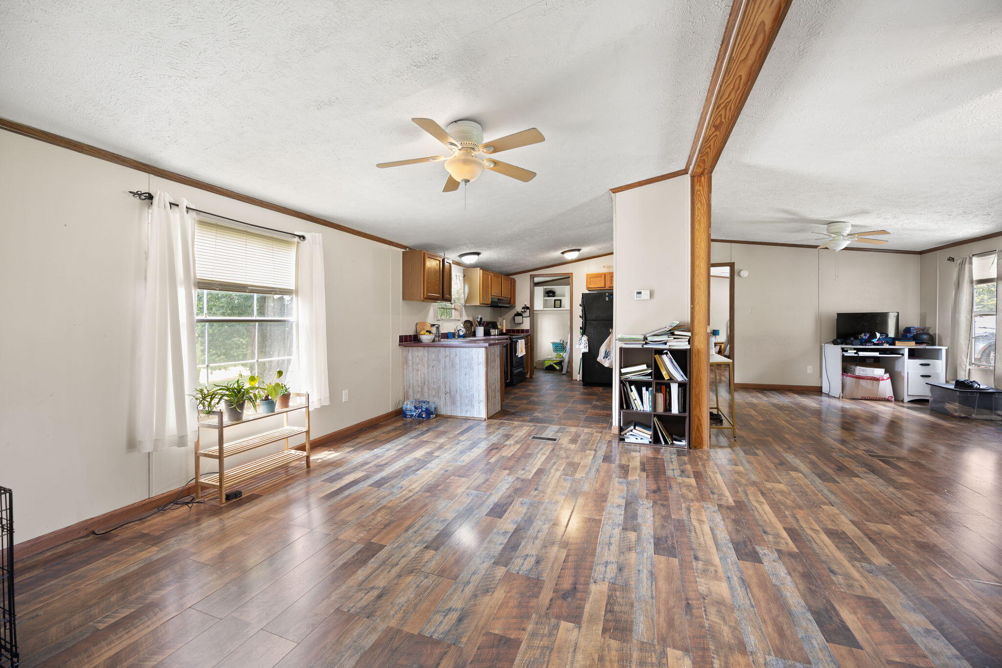 301 Jessica Circle Property Photo 10