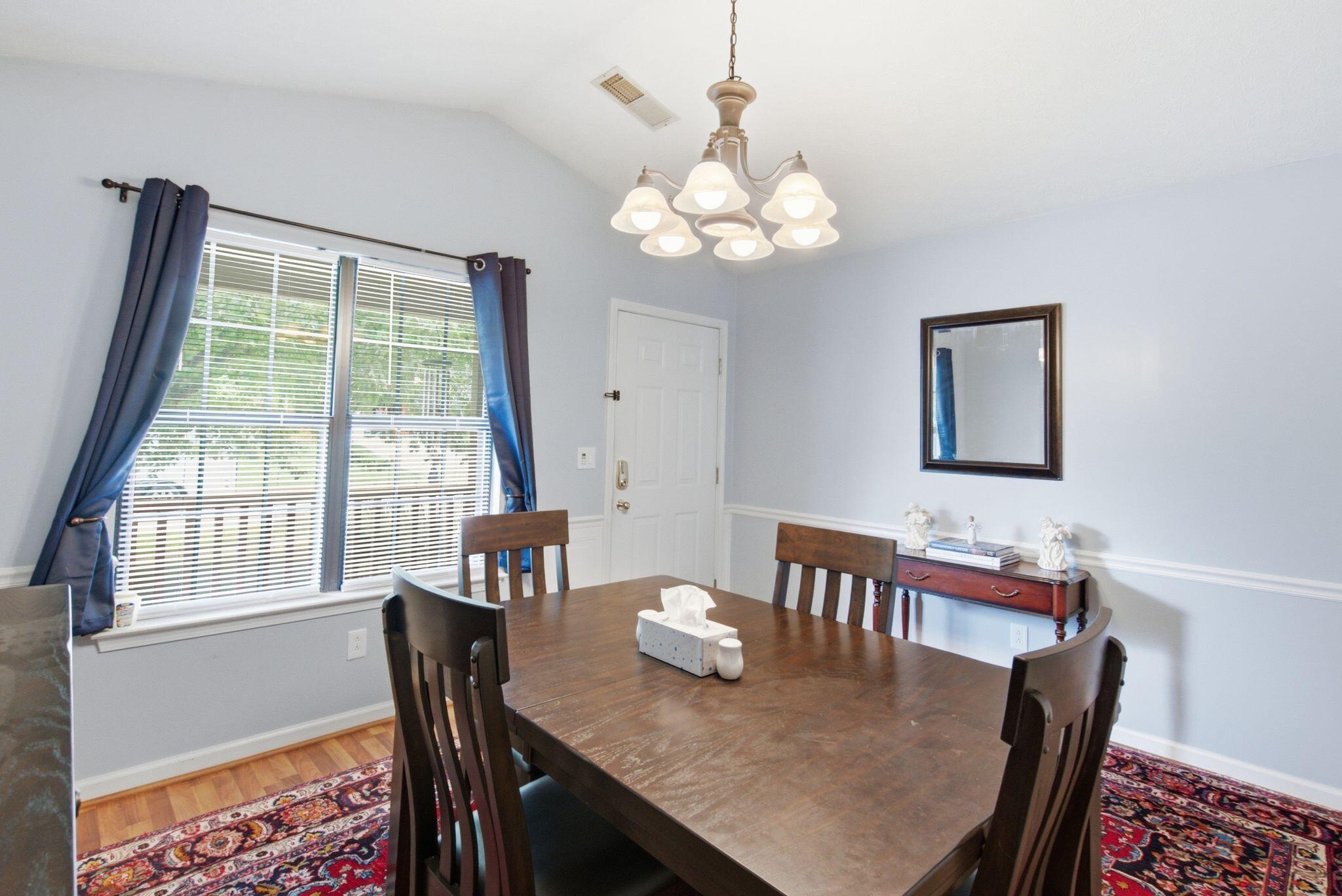 3341 Squire Creek Way Property Photo 6