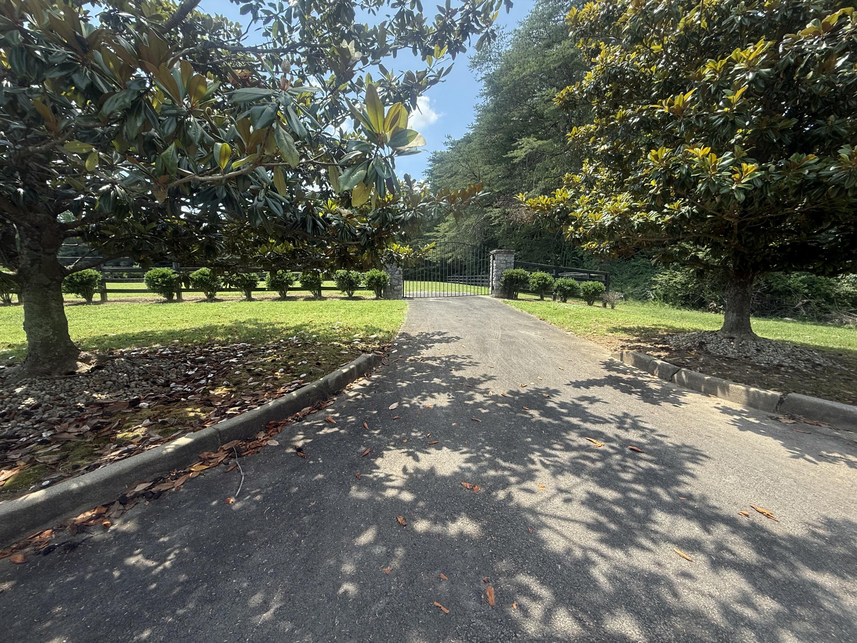 88 Peninsula Boulevard Property Photo 12