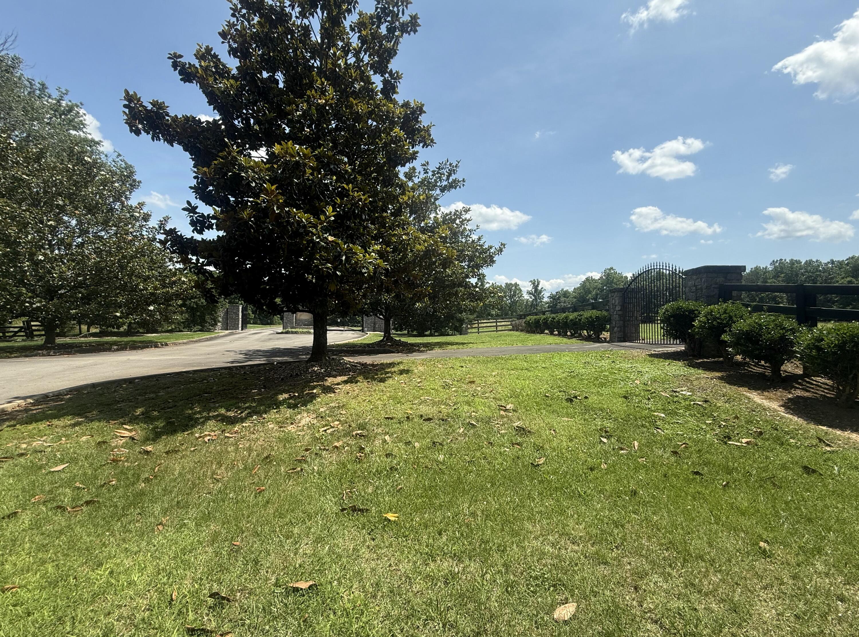 88 Peninsula Boulevard Property Photo 20