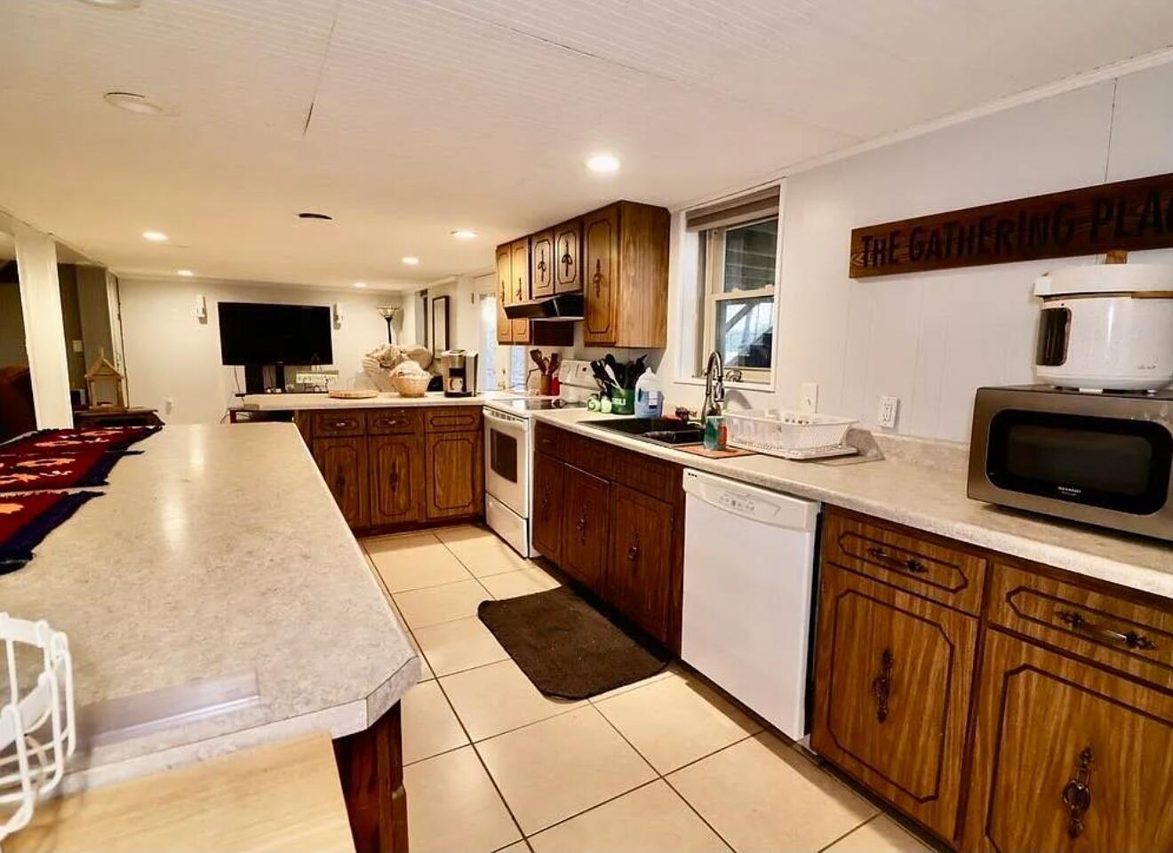 212 Cherry Bay Road Property Photo 21