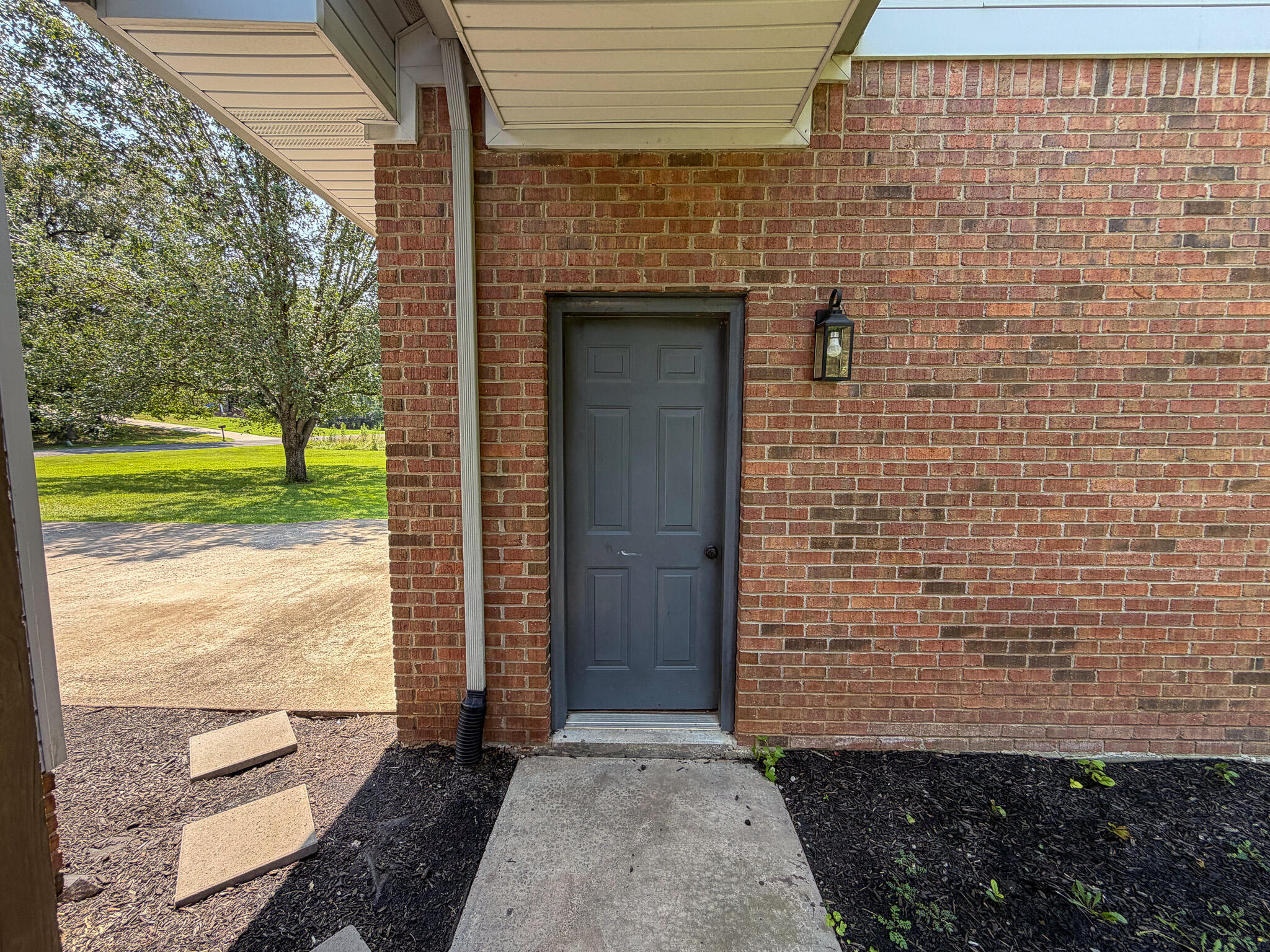 315 Palisades Circle Property Photo 29