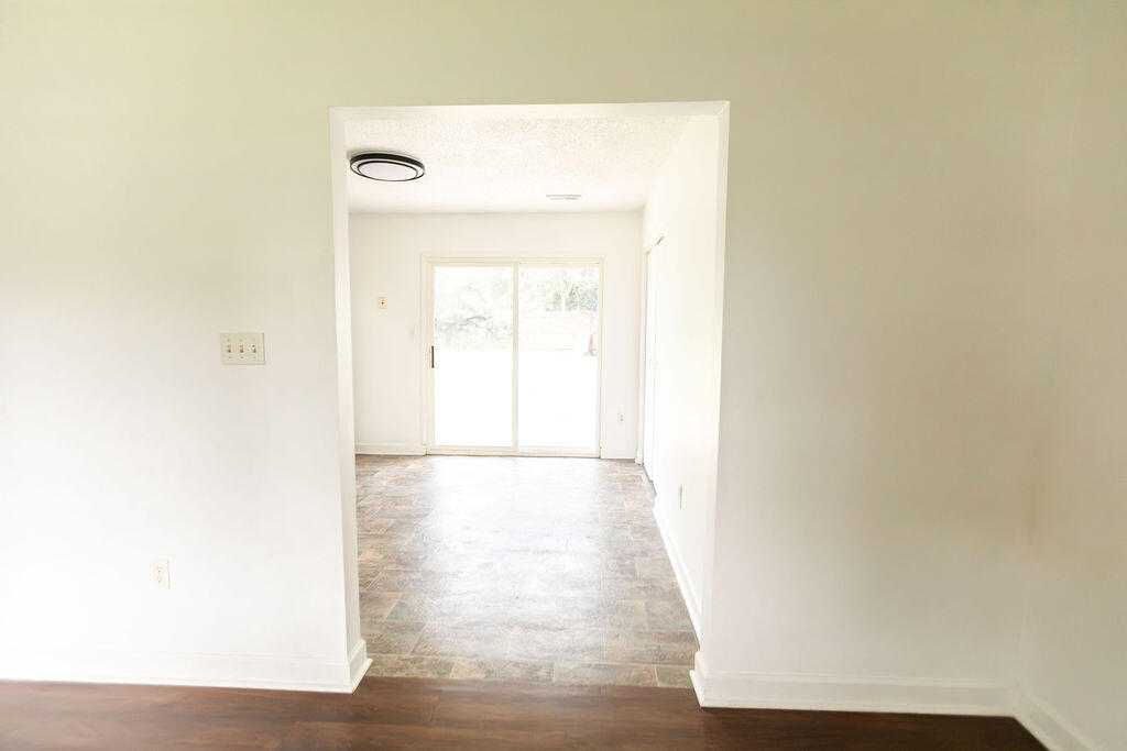 5339 Beechwood Drive Property Photo 5