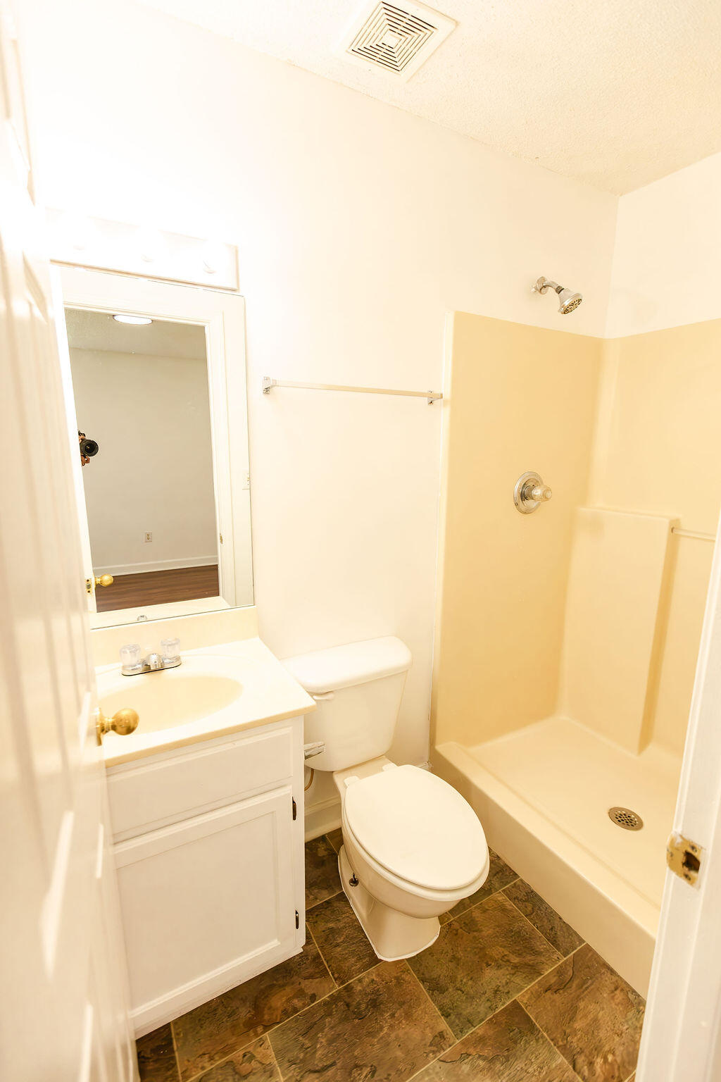 5339 Beechwood Drive Property Photo 14