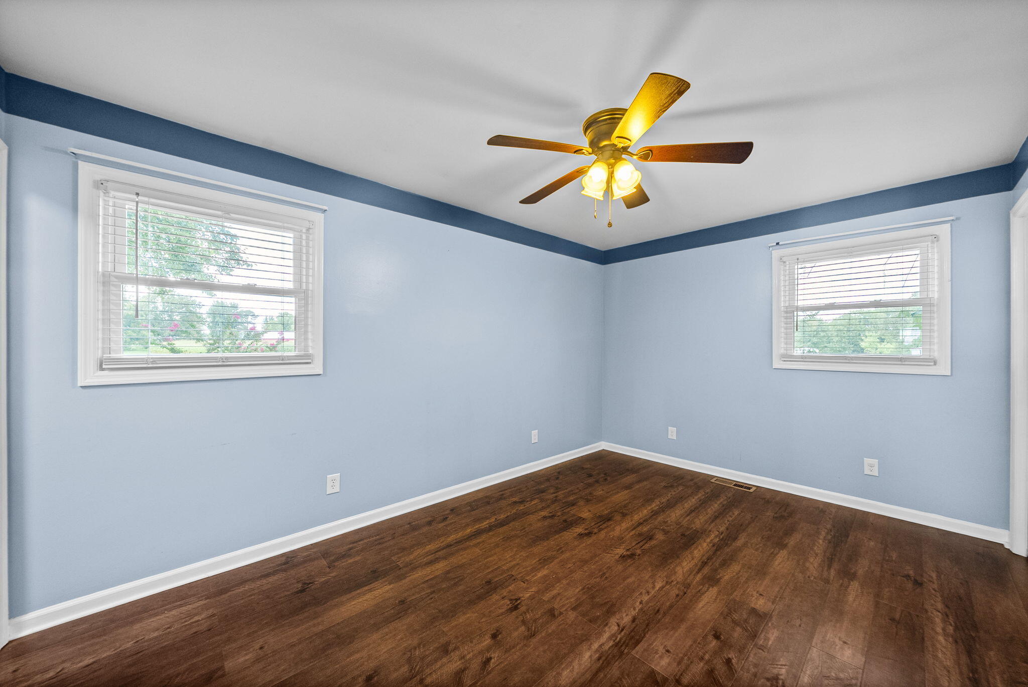 421 Lewis Road Property Photo 15