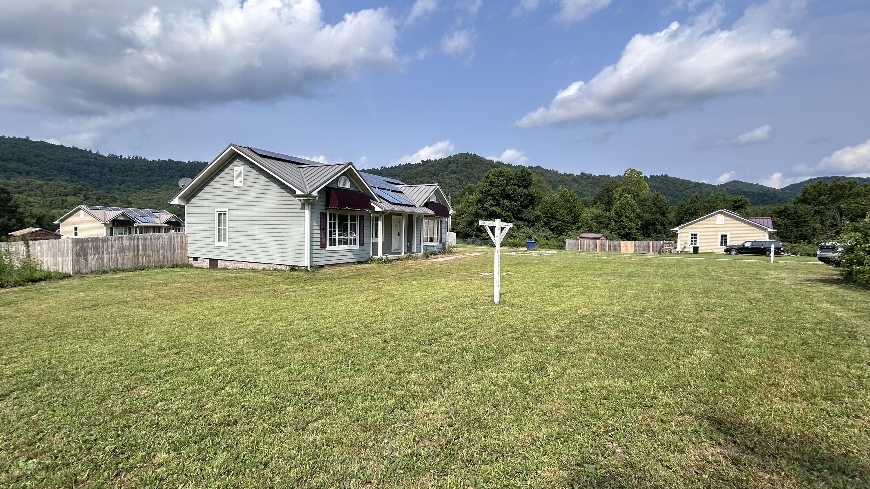 63 Green Valley Road Property Photo 2
