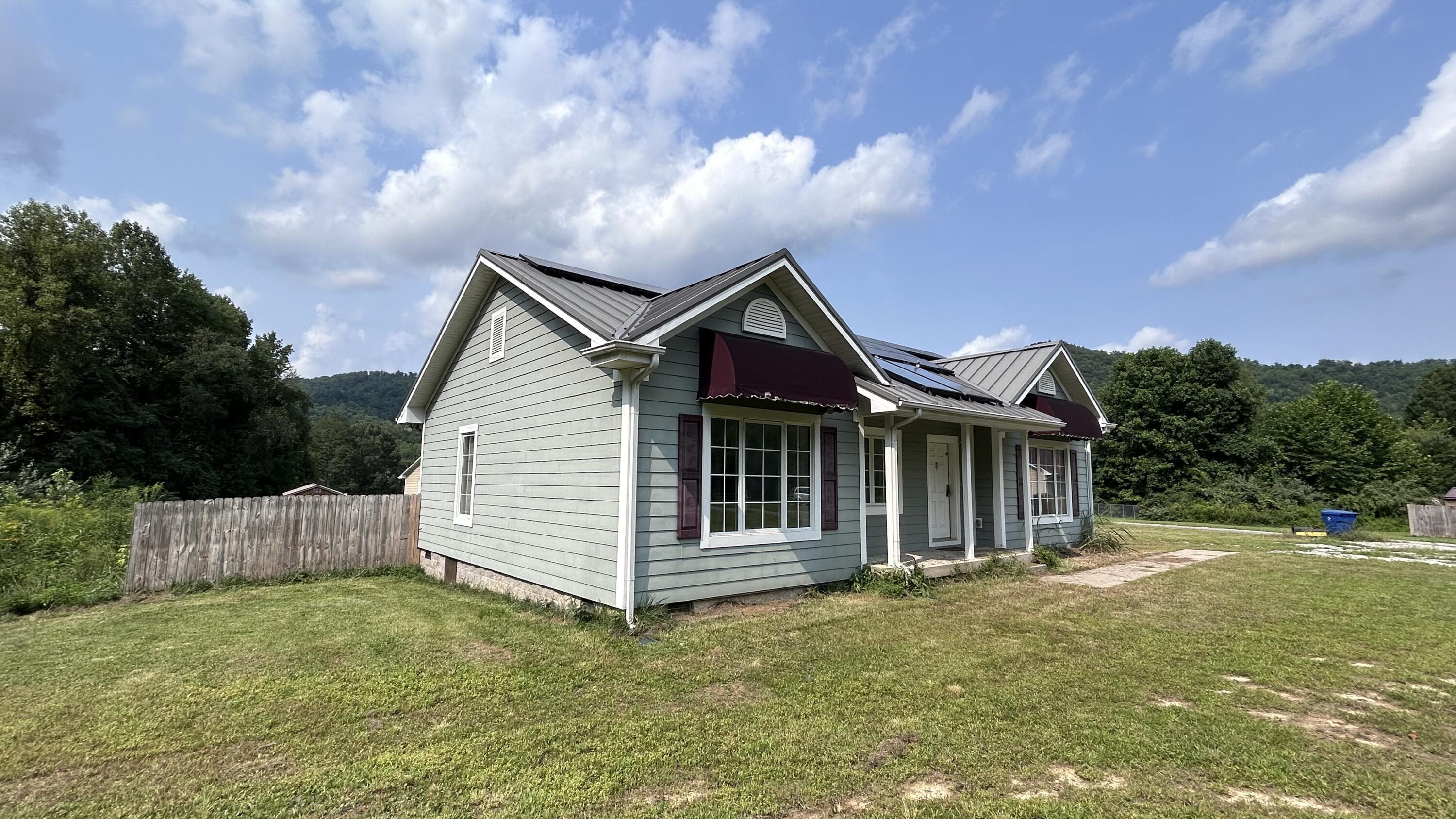 63 Green Valley Road Property Photo 3