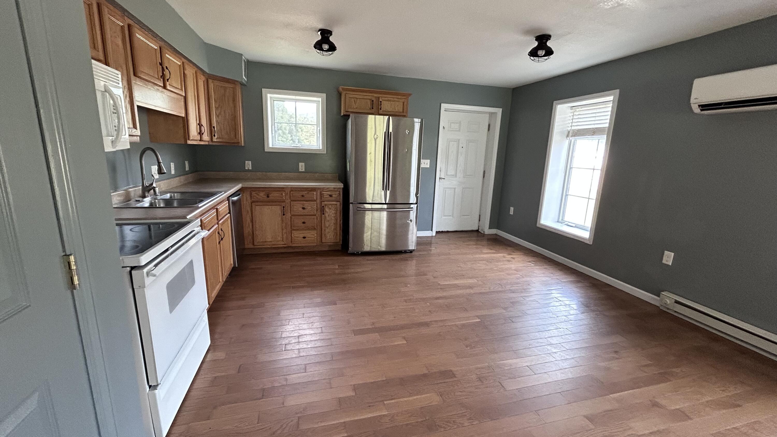 63 Green Valley Road Property Photo 10