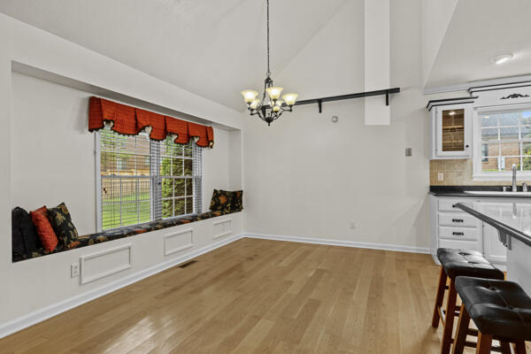 407 Winners Circle Property Photo 12