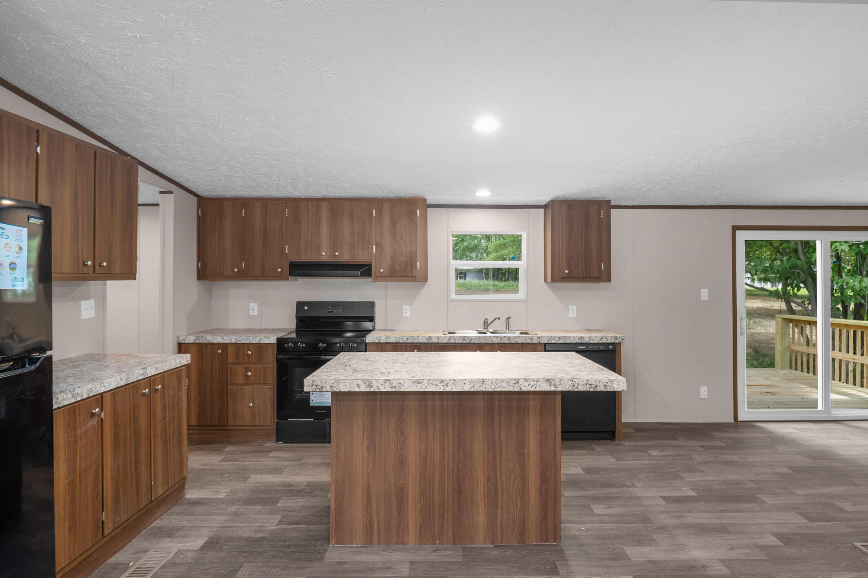 546 Paris Karr Road Property Photo 14