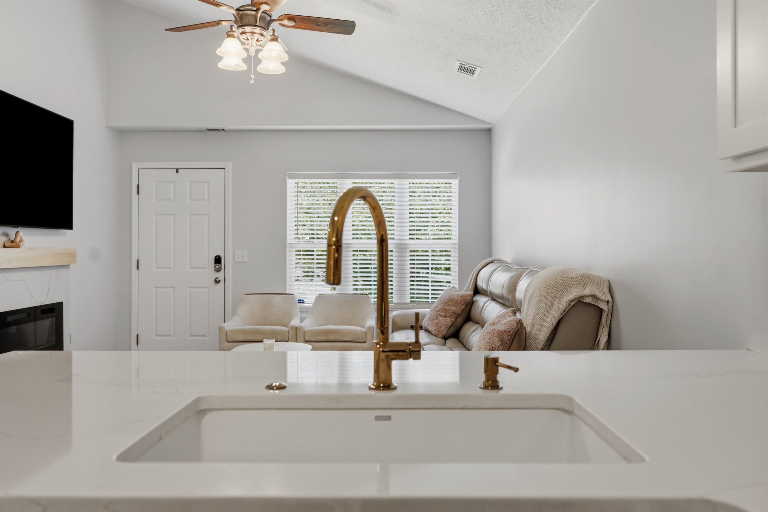 239 Baybrook Circle Property Photo 13