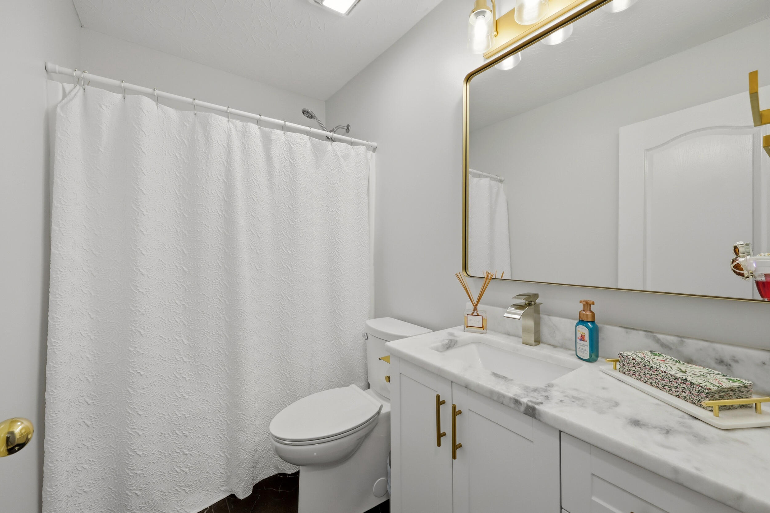 239 Baybrook Circle Property Photo 23