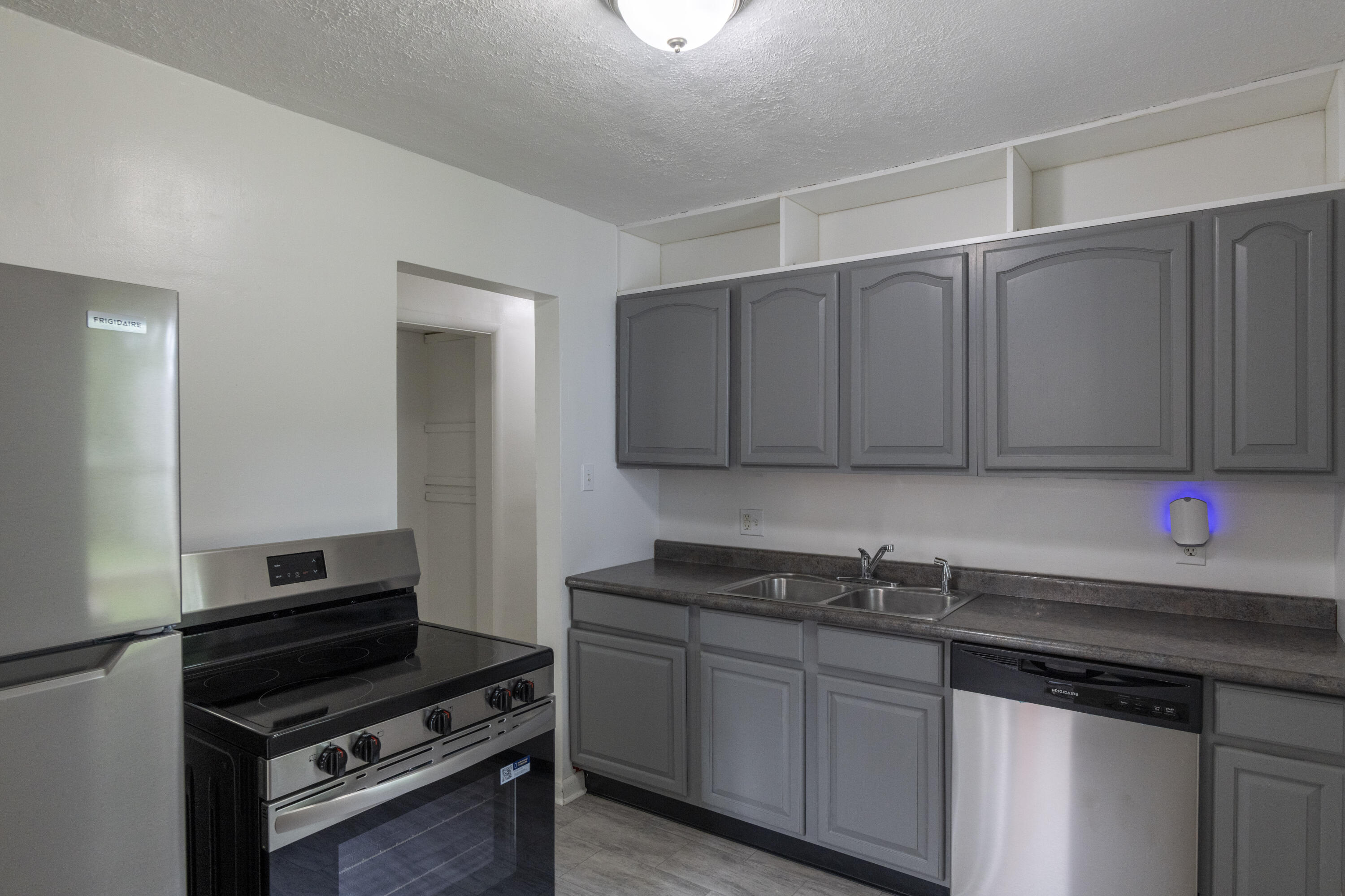 804 Della Drive Property Photo 14