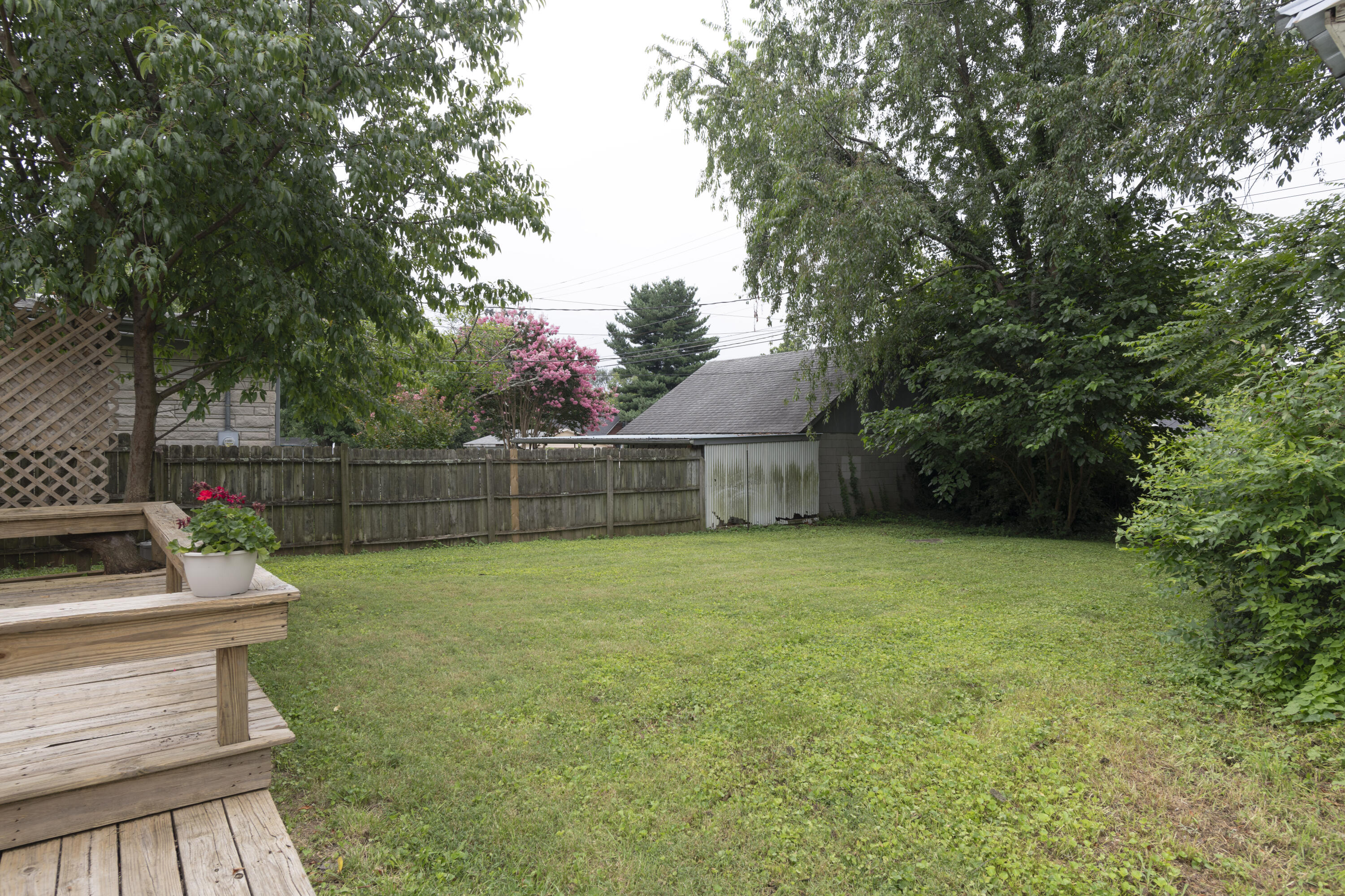 804 Della Drive Property Photo 23