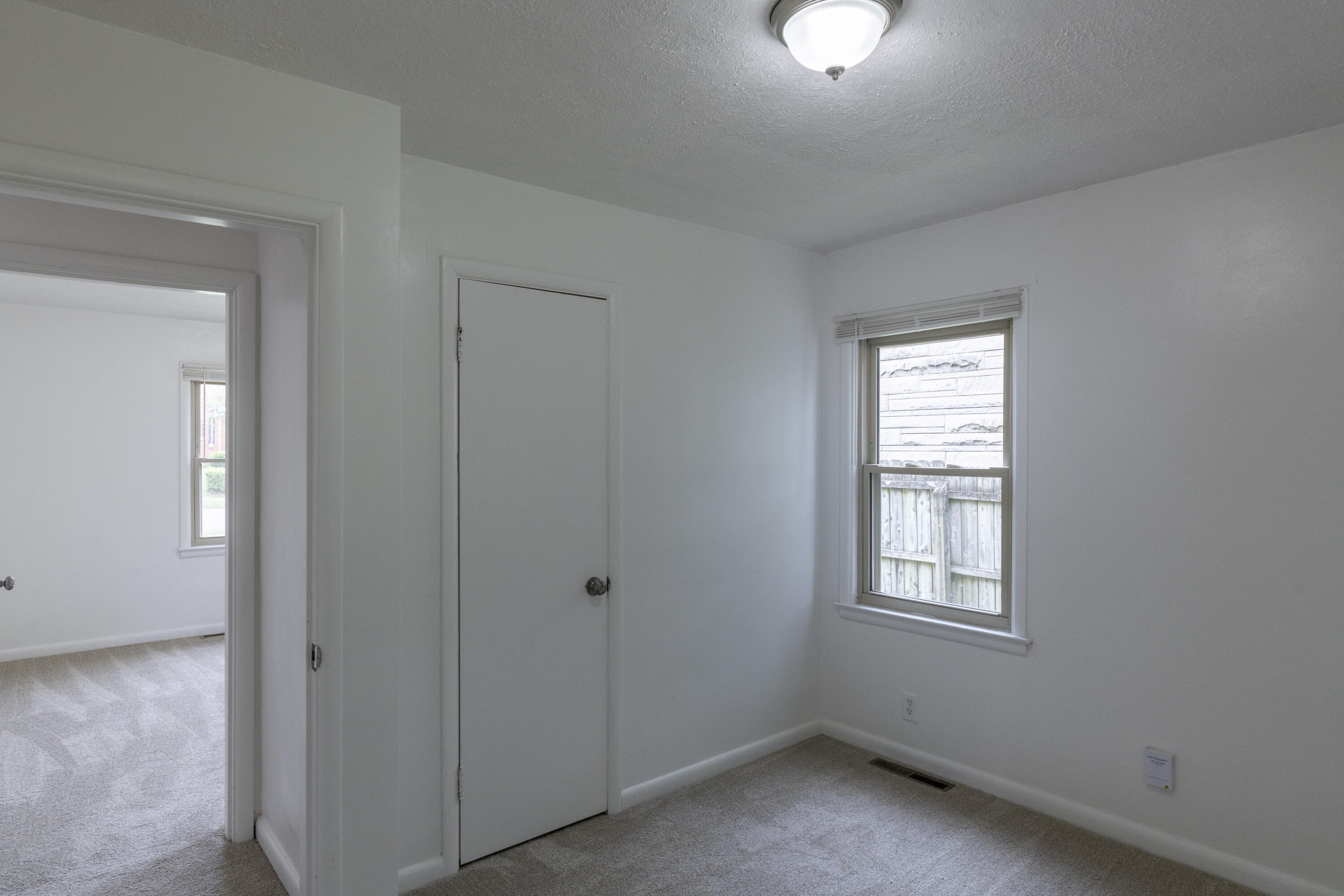 804 Della Drive Property Photo 24