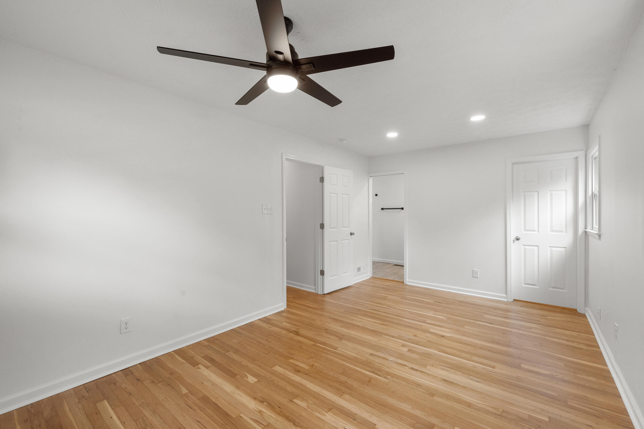 289 Mulberry Court Property Photo 9