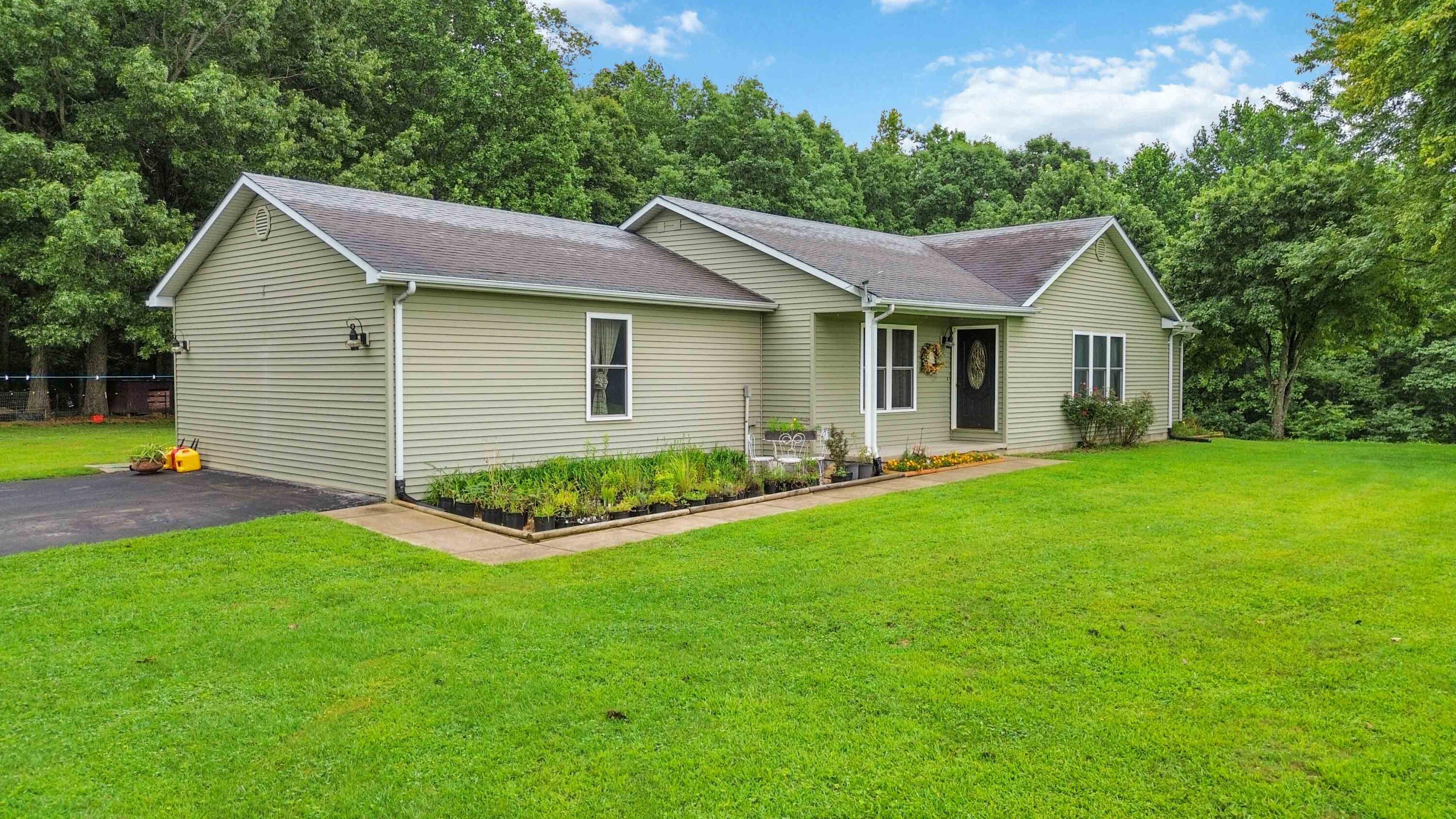 547 Trace Fork Road Property Photo 7