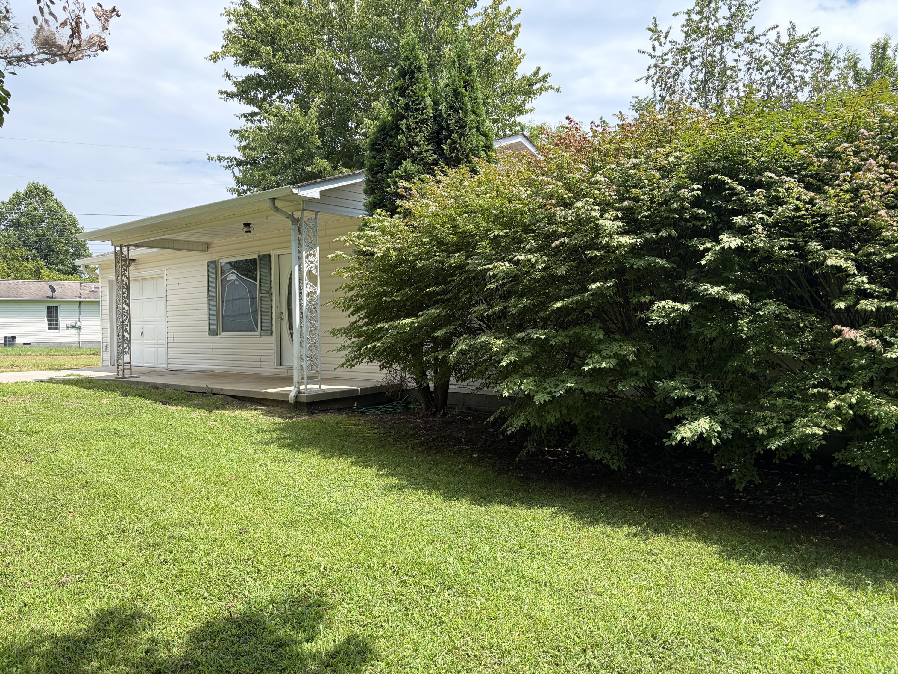38 Jacqueline Drive Property Photo 3