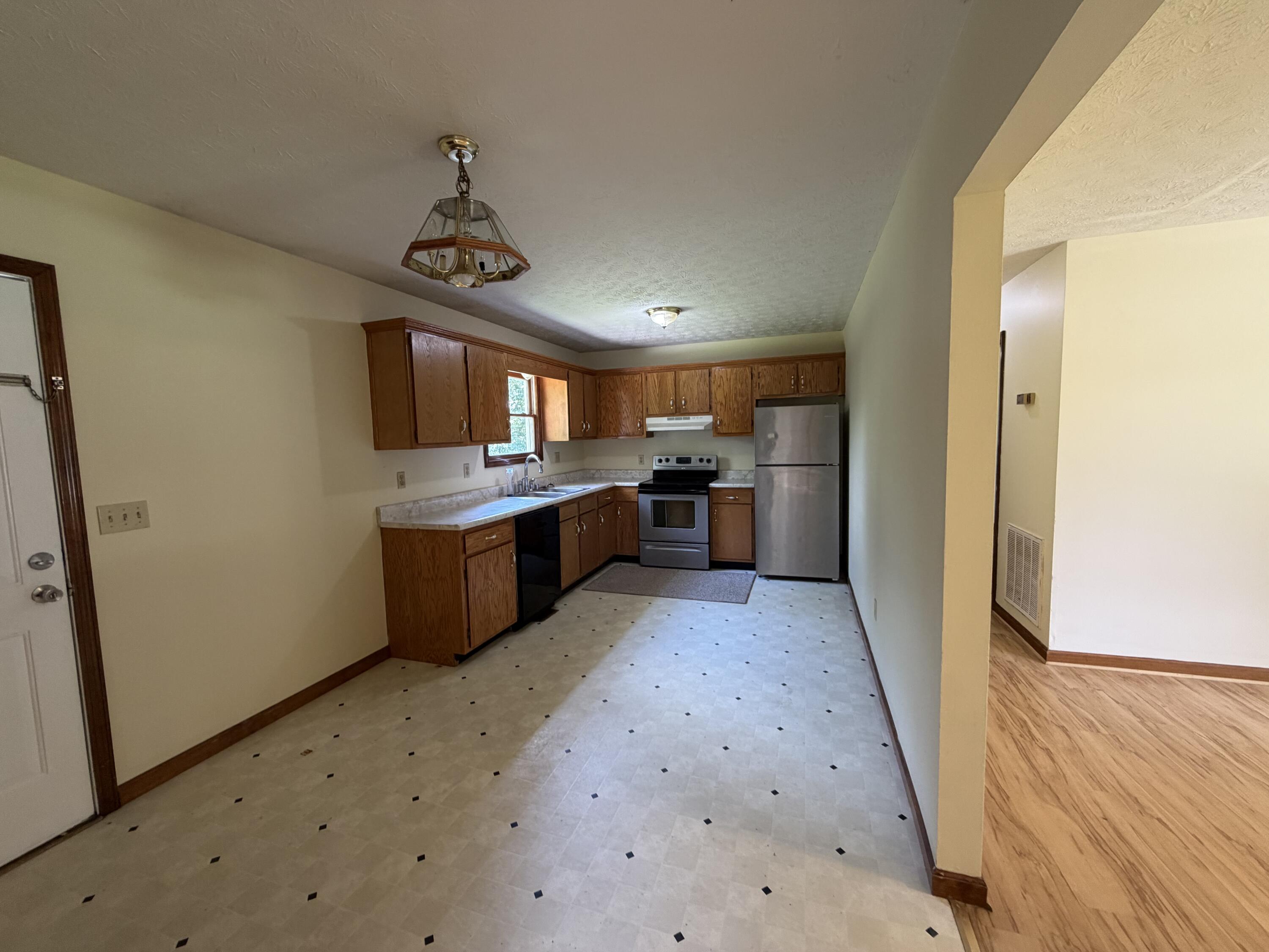 38 Jacqueline Drive Property Photo 10