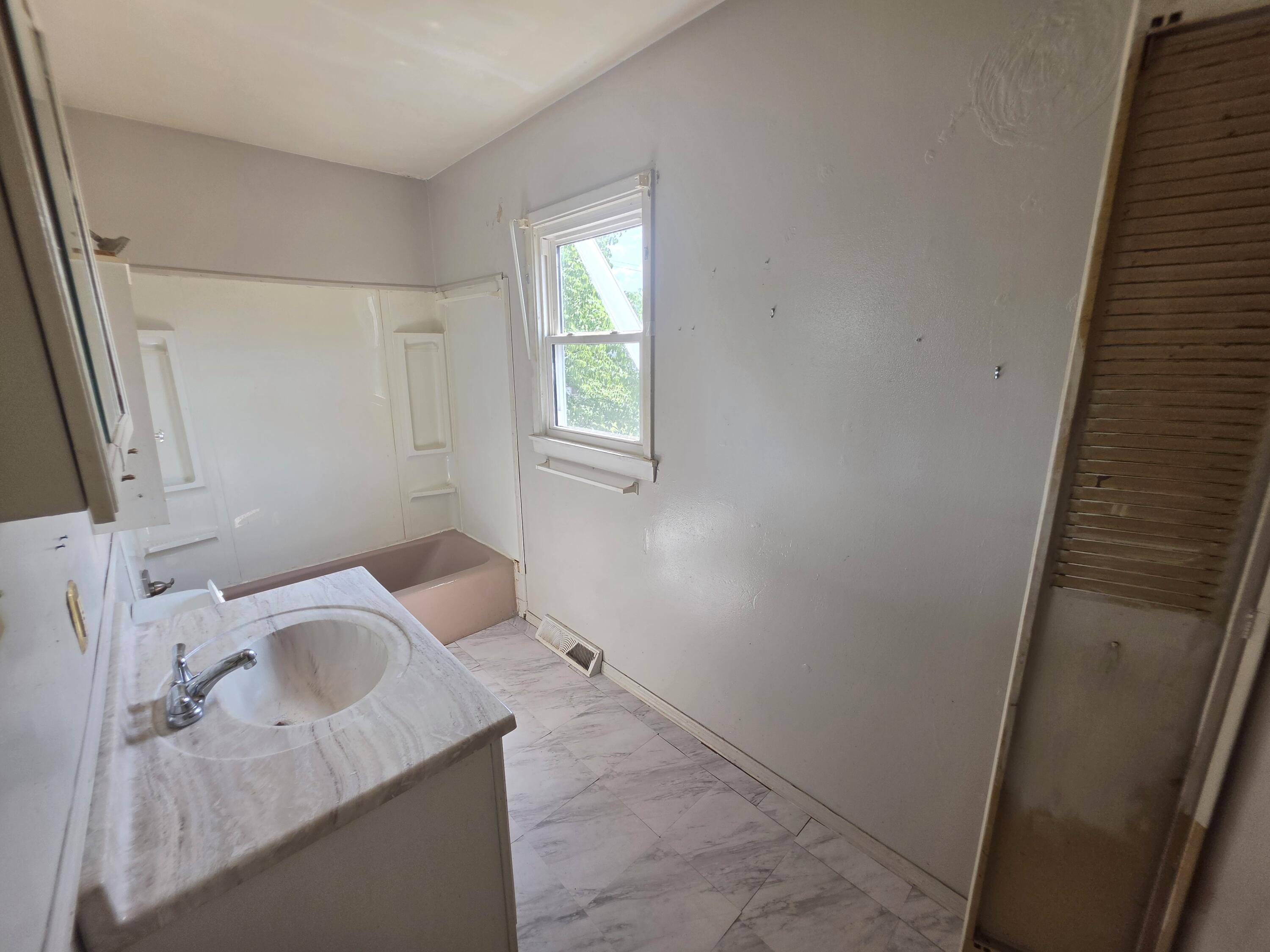 1158 Oakwood Drive Property Photo 37