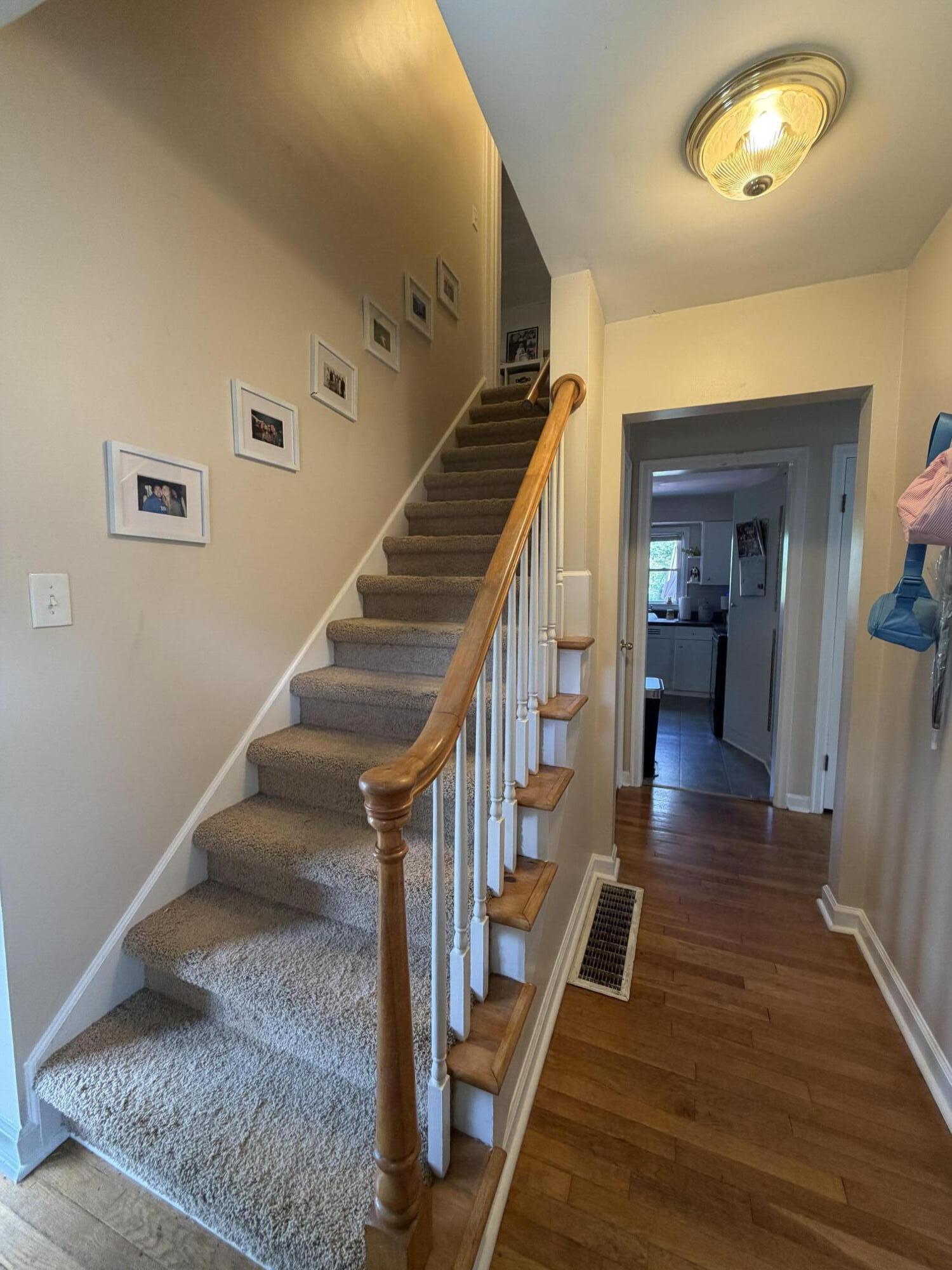 341 Hollyhill Drive Property Photo 2