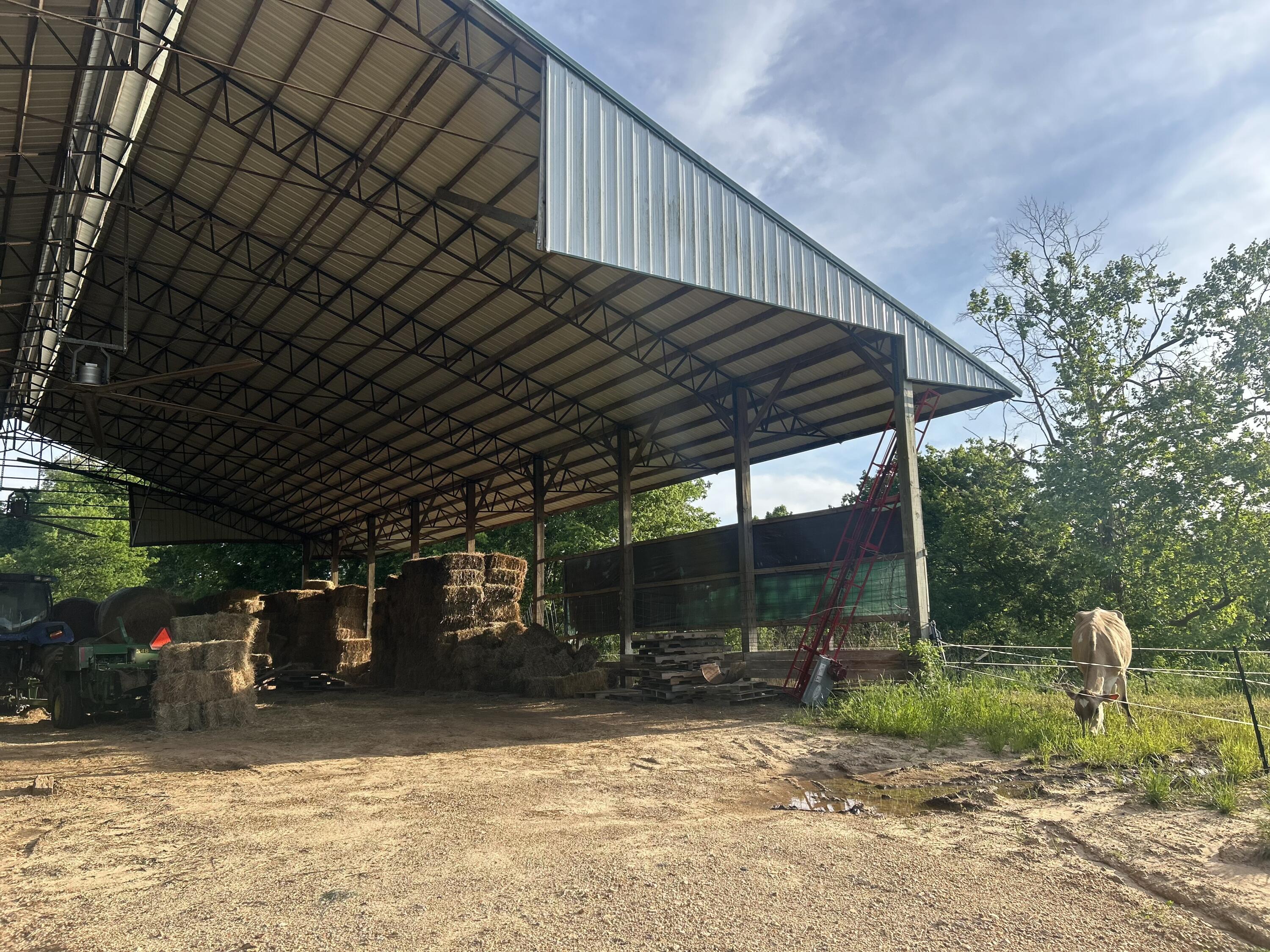 1753 State Route 943 Property Photo 19