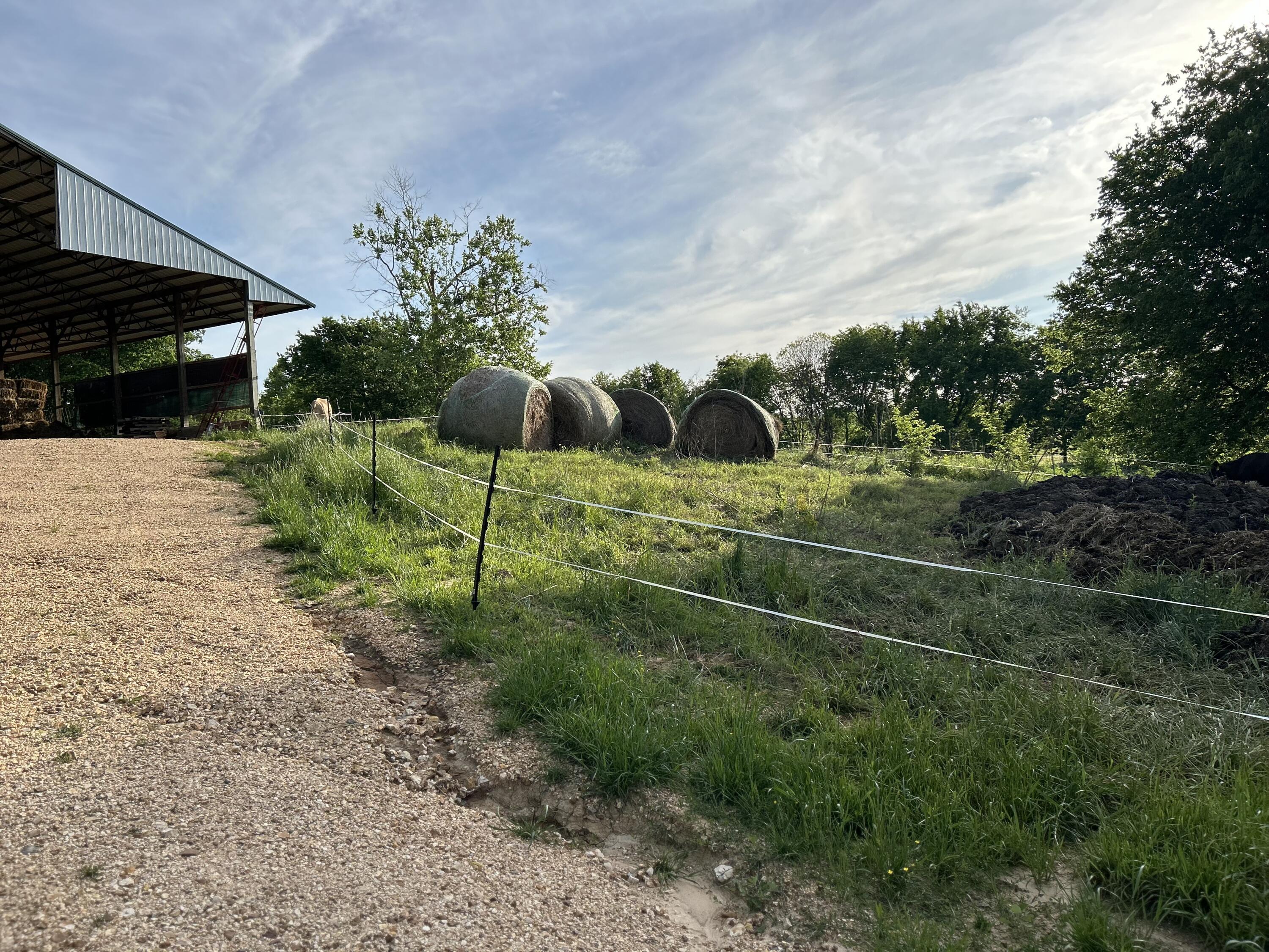 1753 State Route 943 Property Photo 22