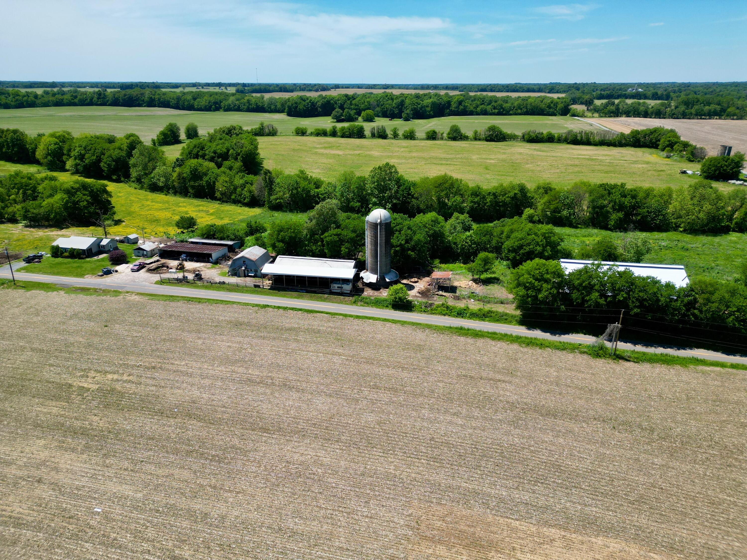 1753 State Route 943 Property Photo 30