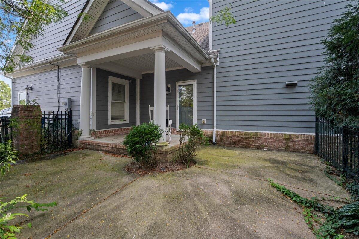 1988 General Warfield Way Property Photo 53